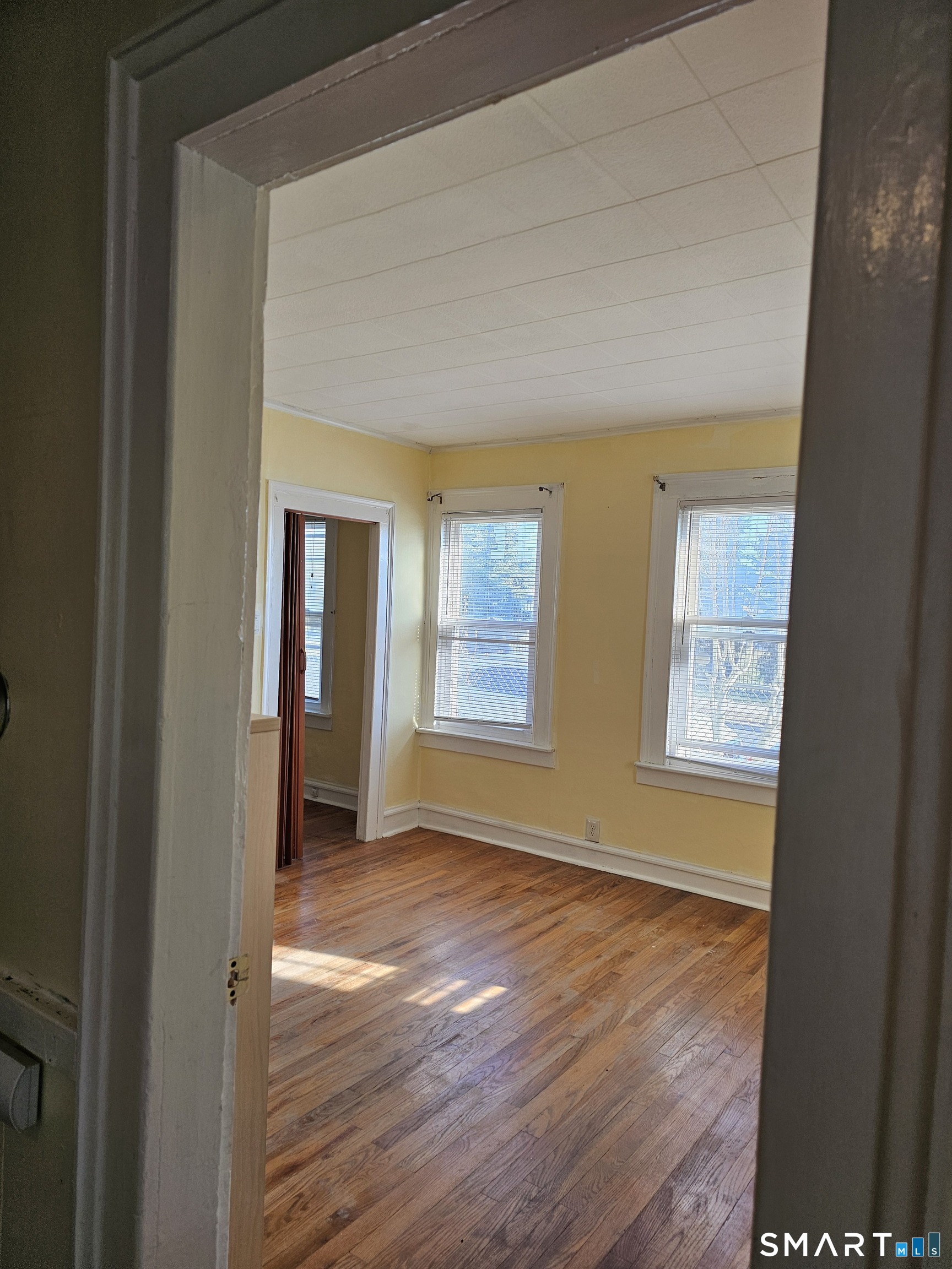 154 Curtis Street 1st Floor