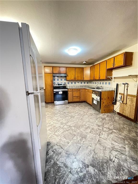 19 Bell Court APT A1