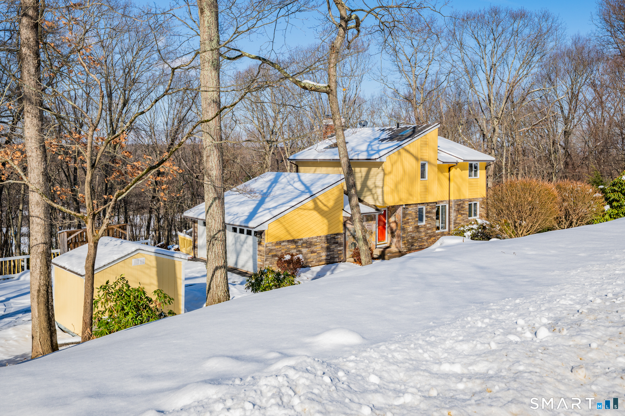 80 Mount Sumner Drive