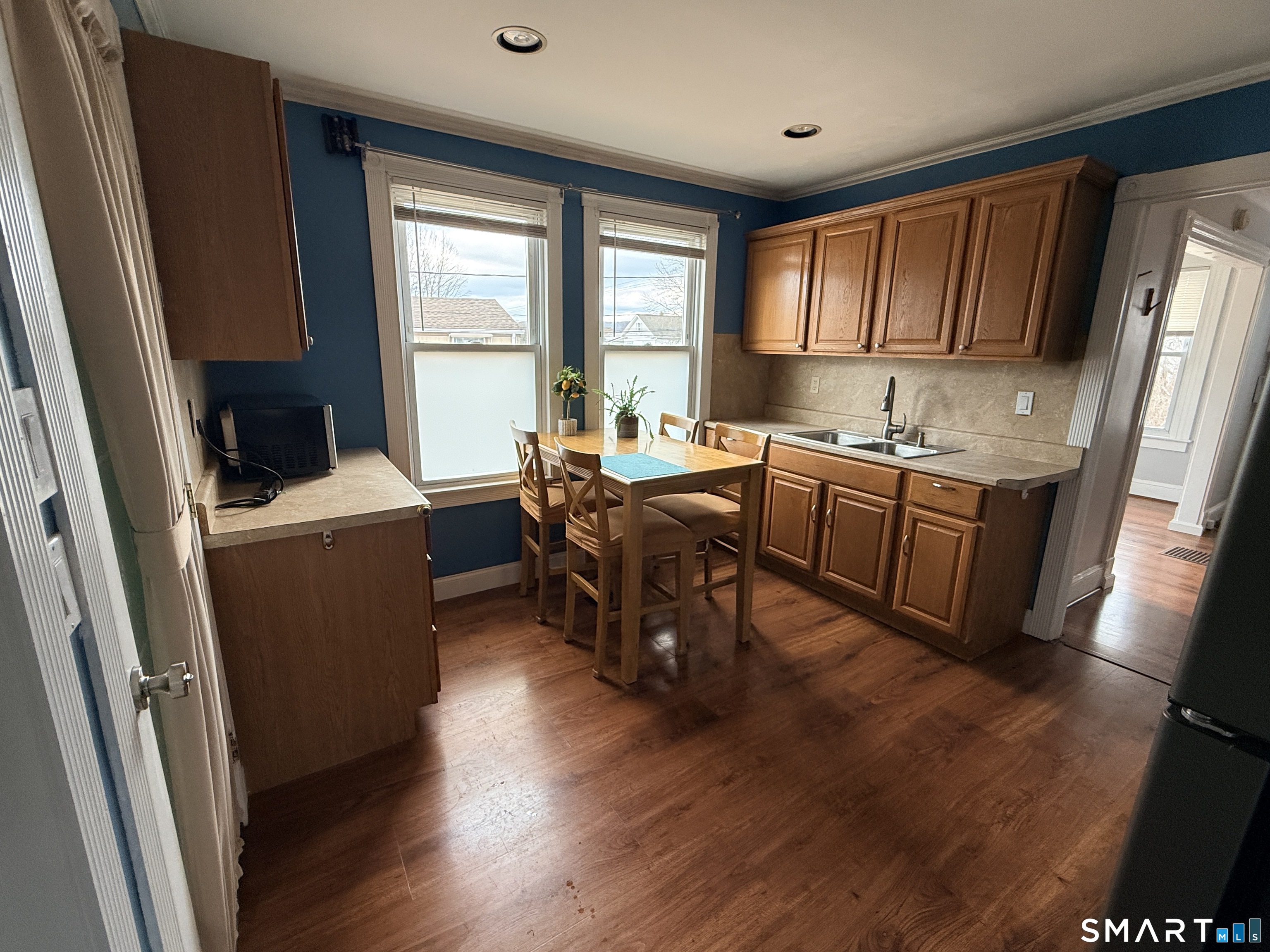 624 Pine Street 1 Fl