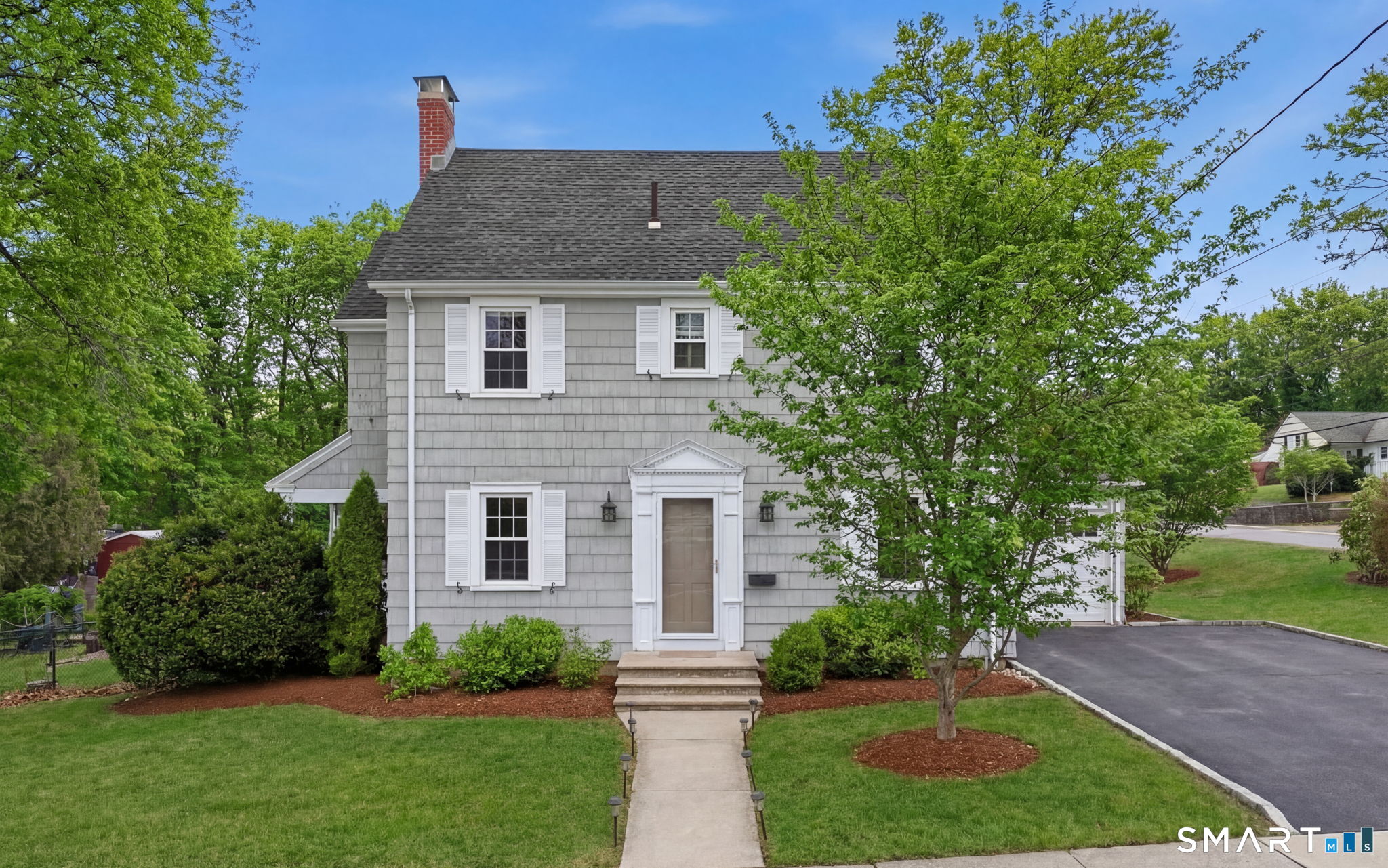 7 Ledyard Road