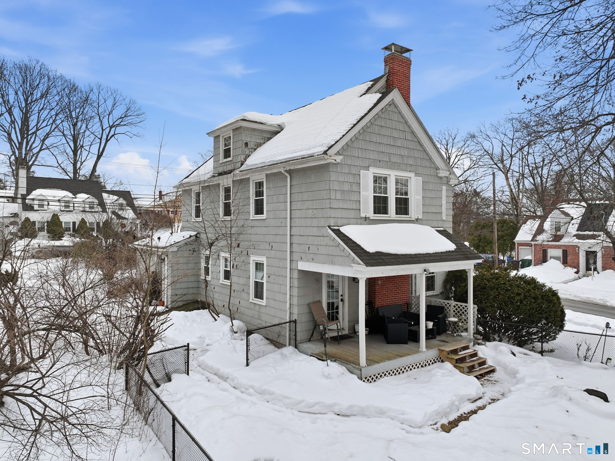 7 Ledyard Road