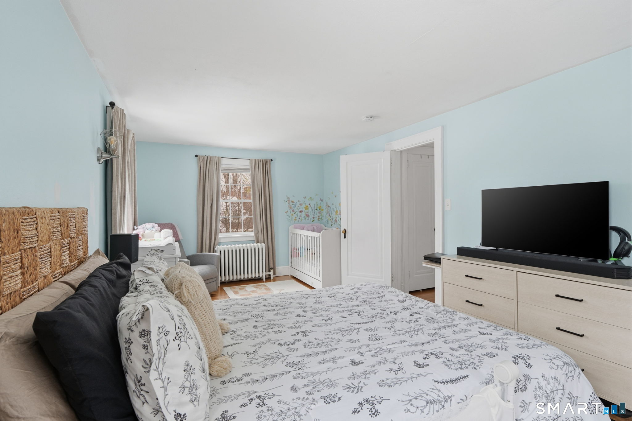 7 Ledyard Road