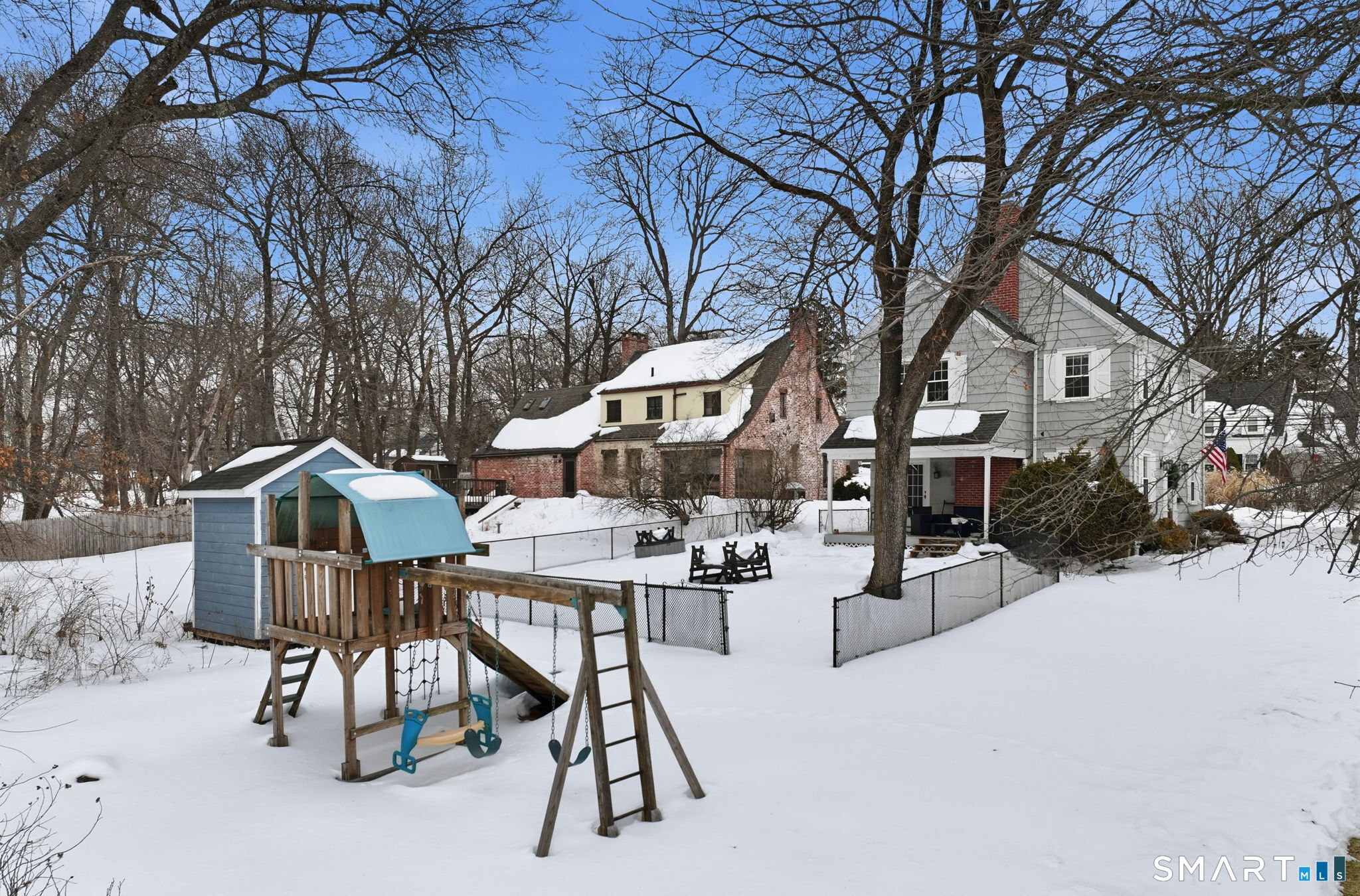 7 Ledyard Road