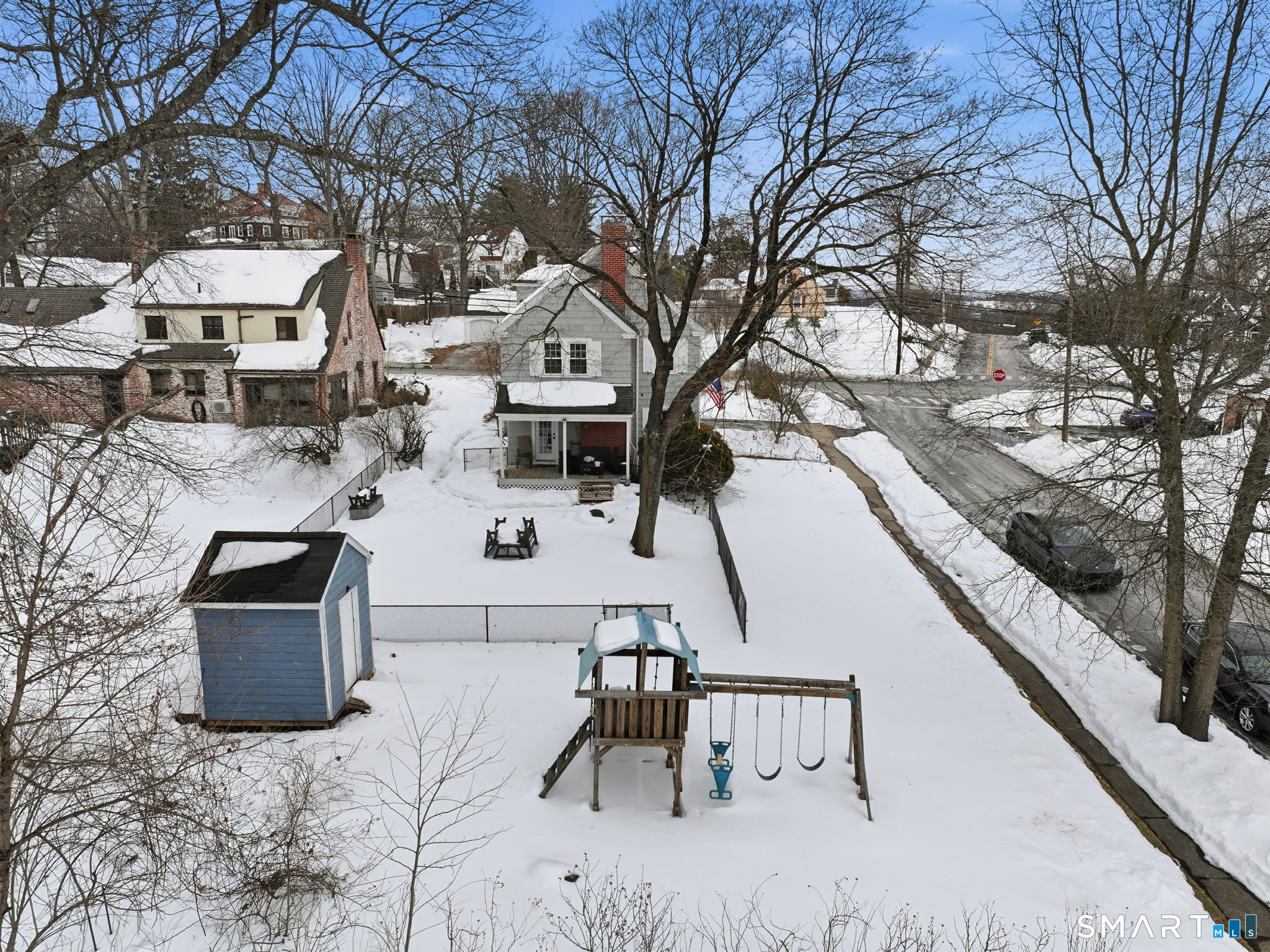7 Ledyard Road