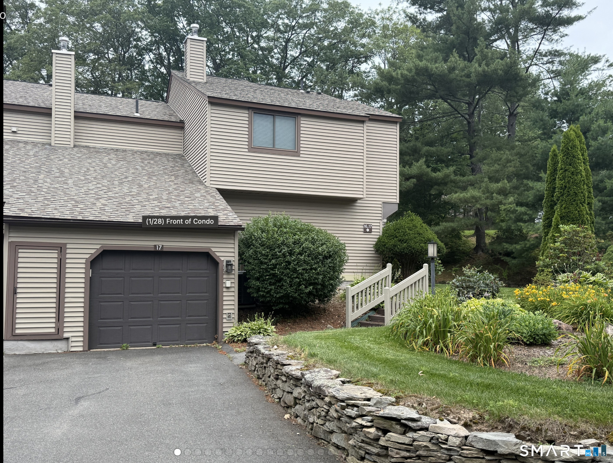17 Maple Lane 17