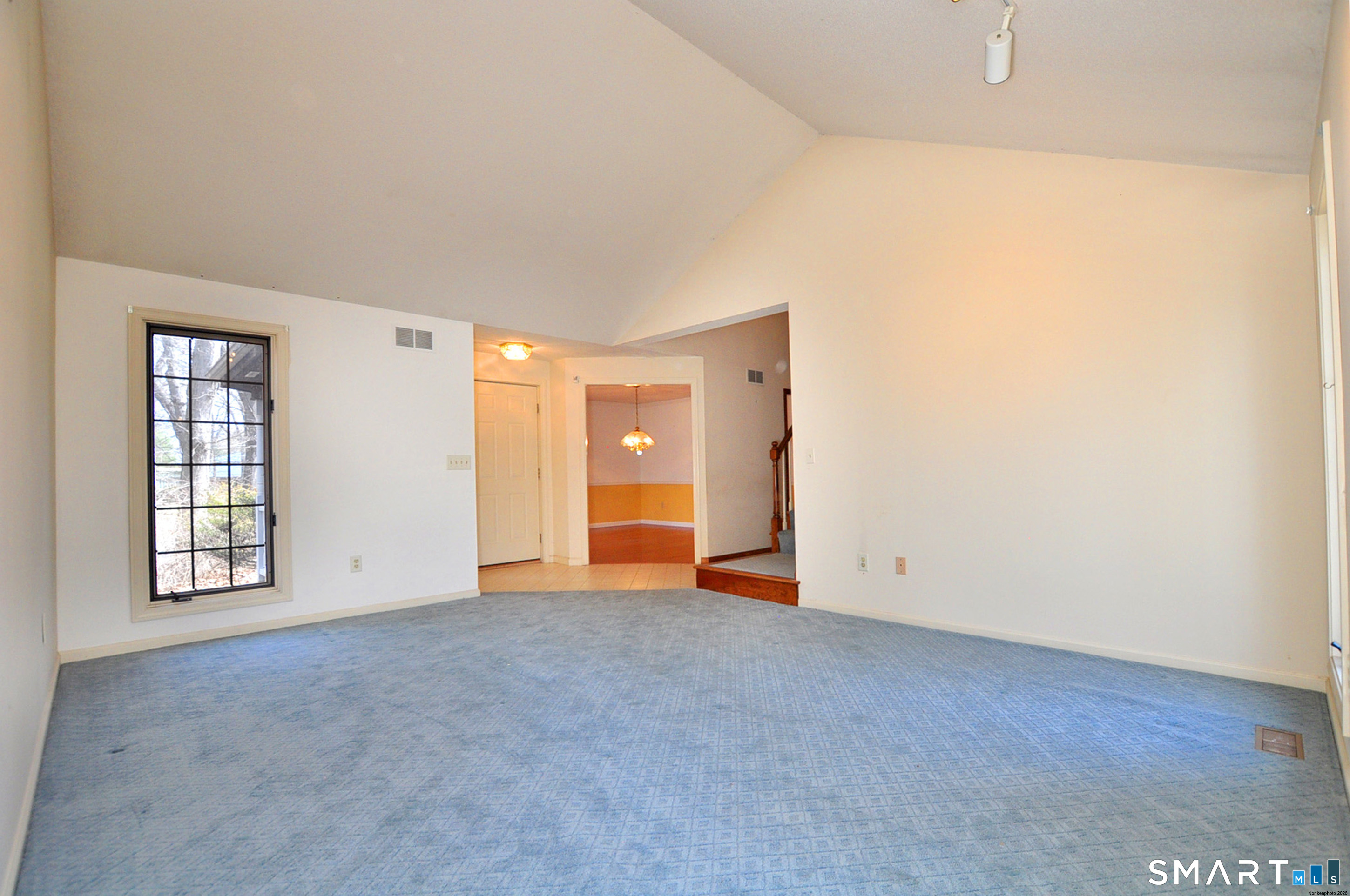 106 Rockybrook