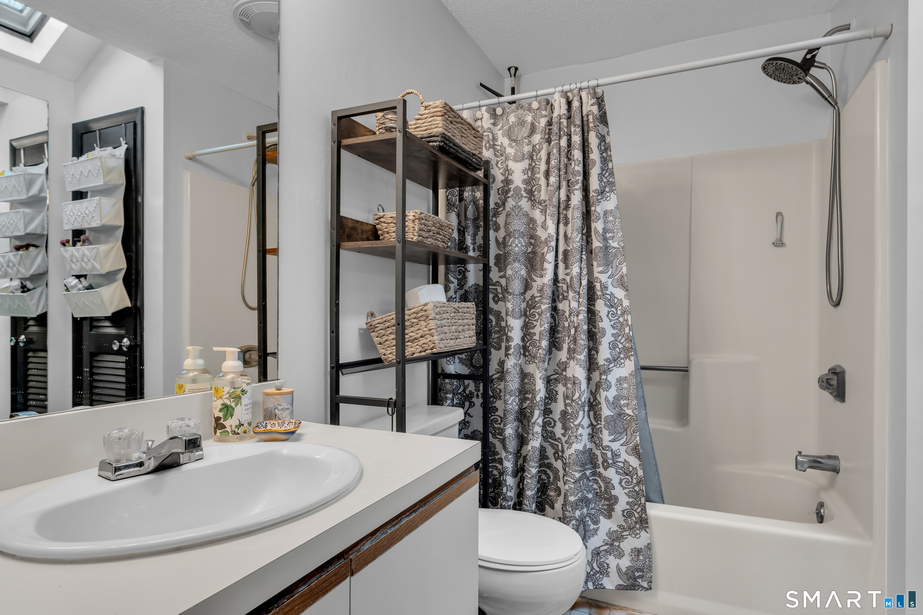 180 Skyview Drive 180