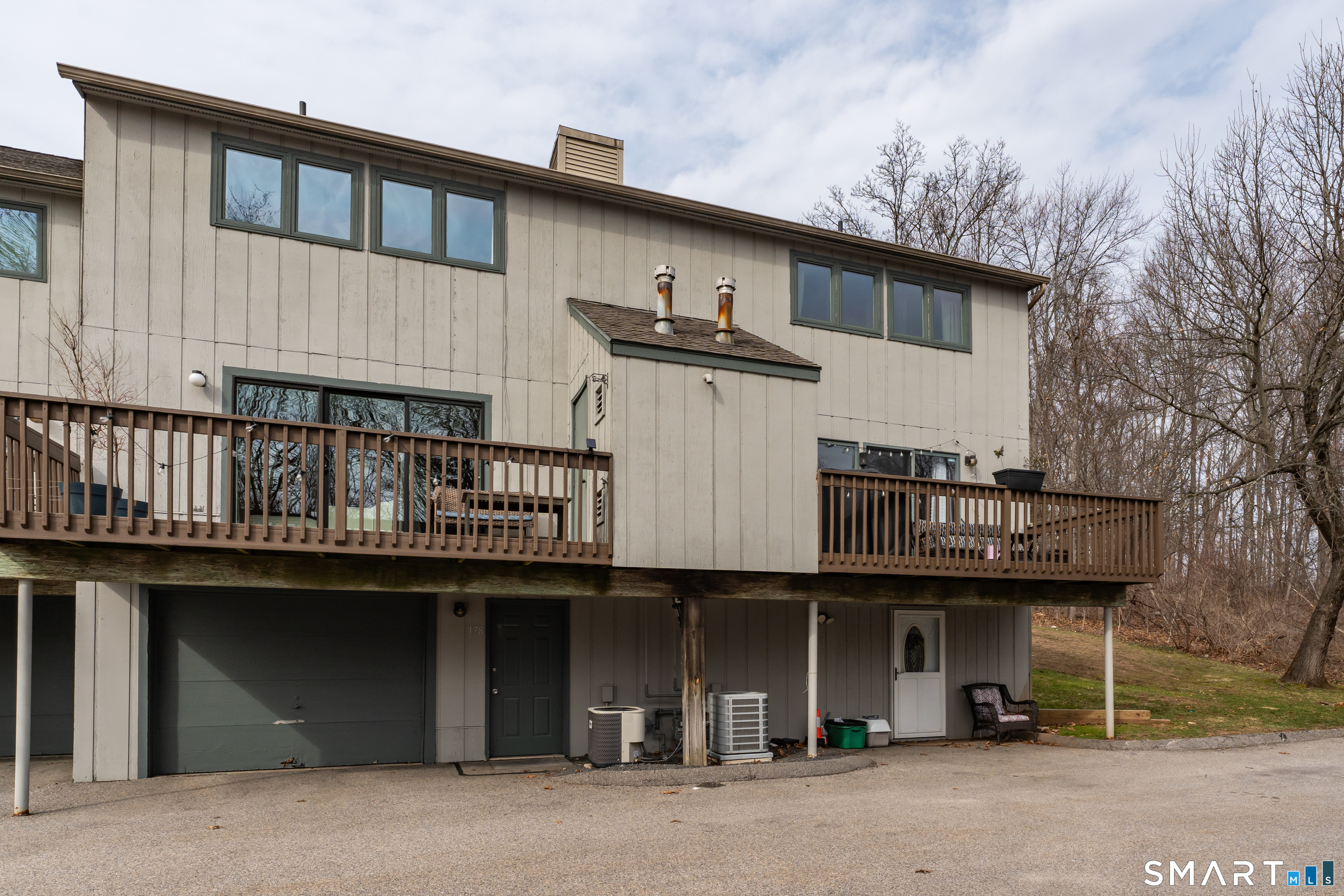 180 Skyview Drive 180
