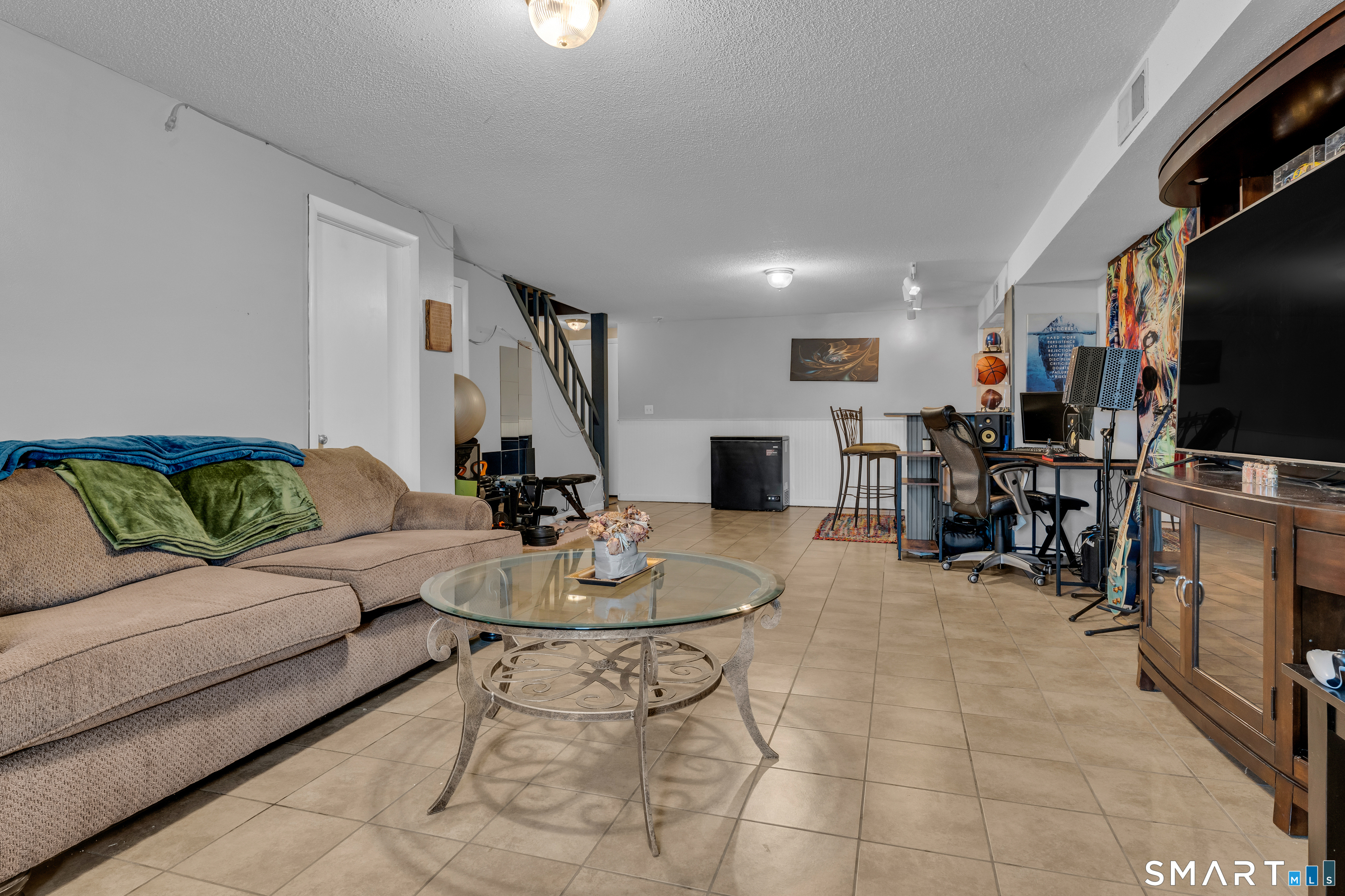 180 Skyview Drive 180