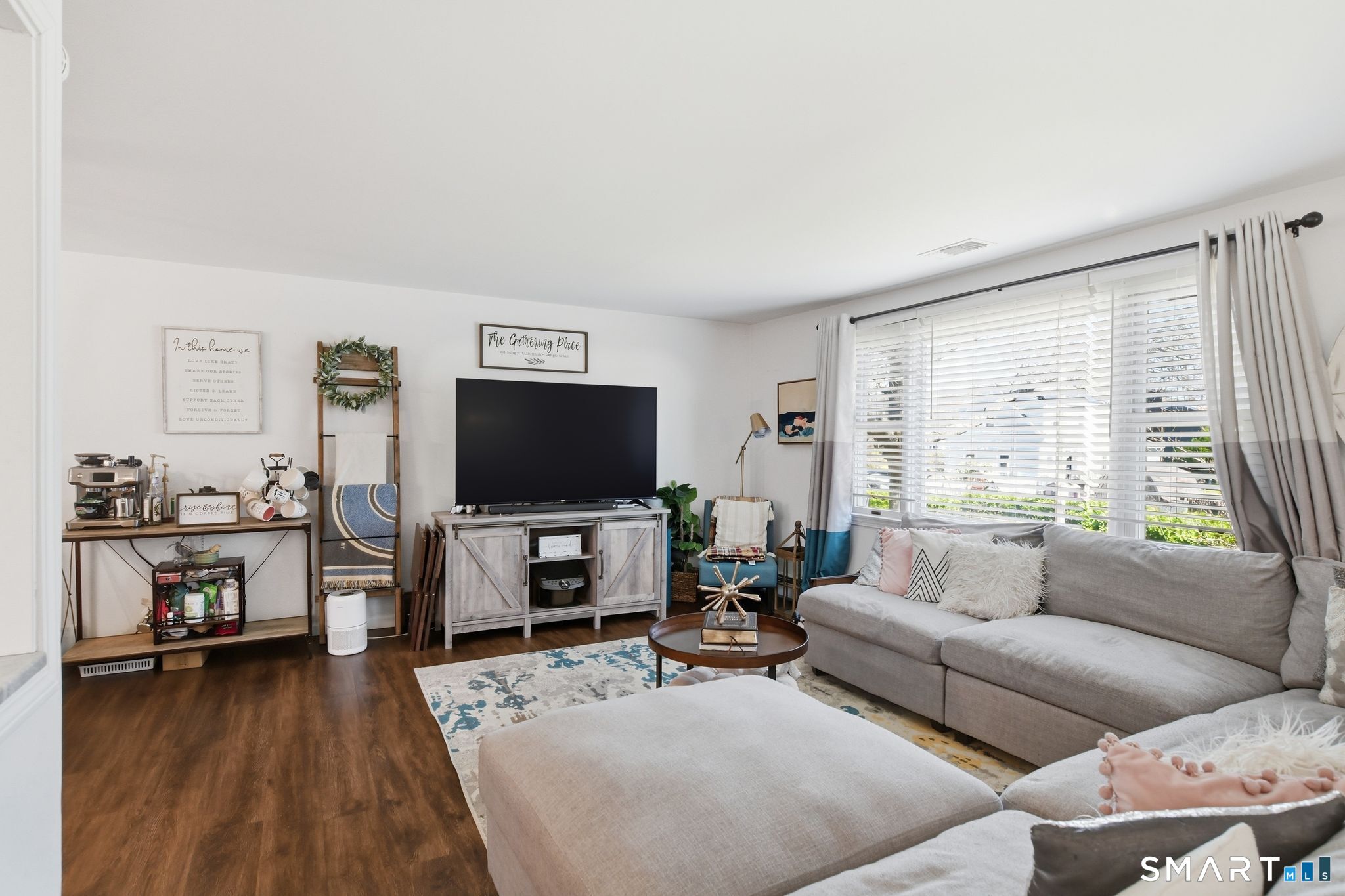 3 Bouvier Street