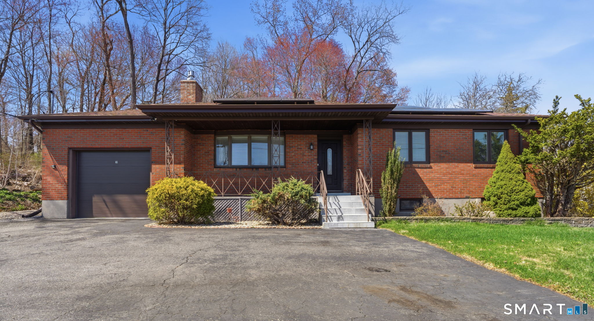45 Nooks Hill Road