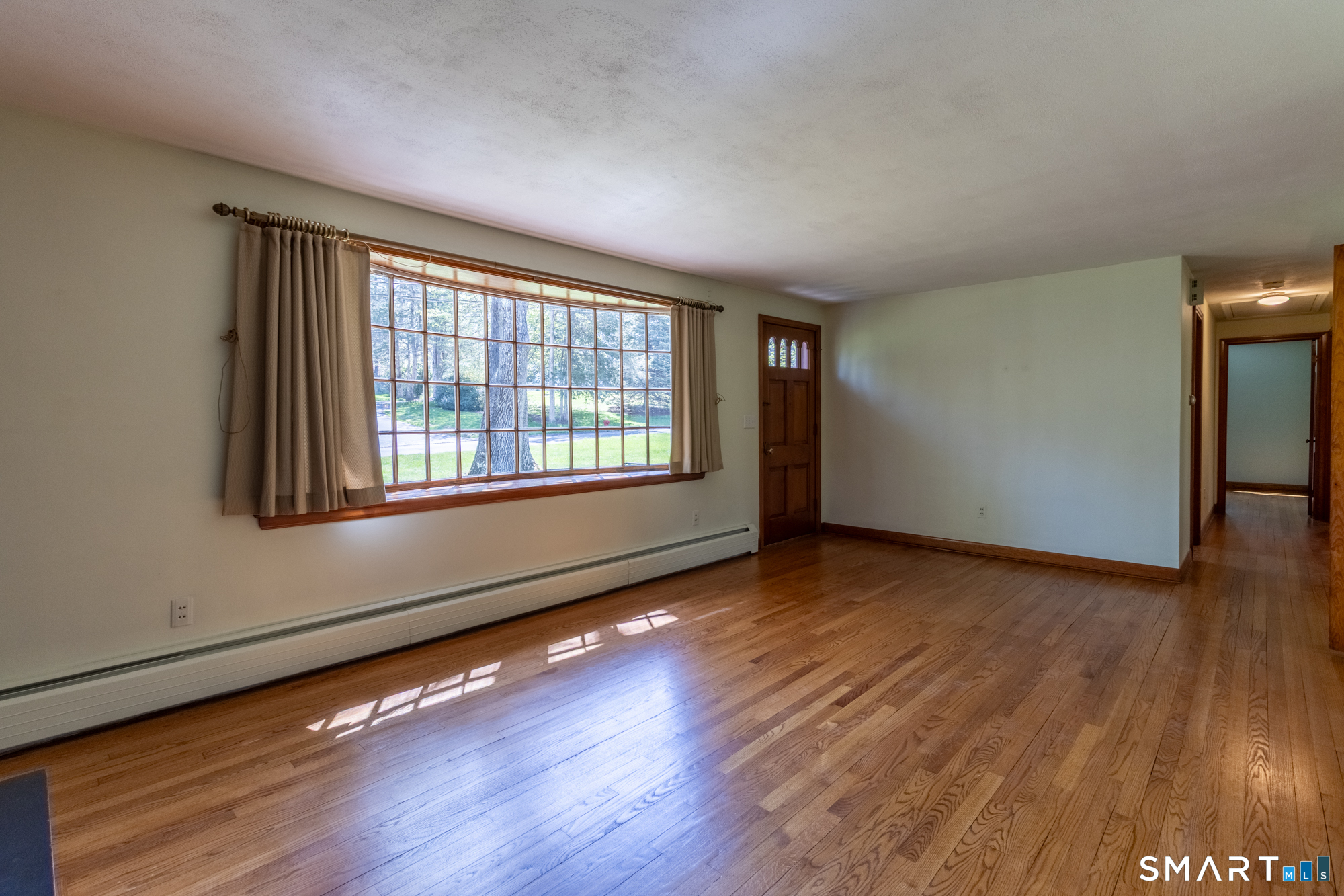11 Hickory Lane