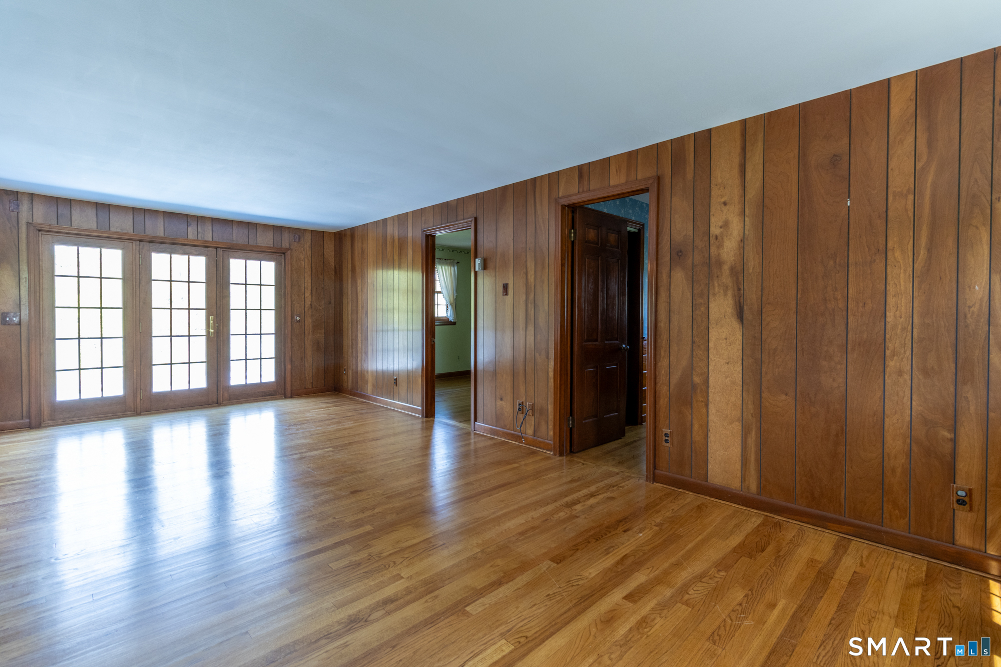 11 Hickory Lane