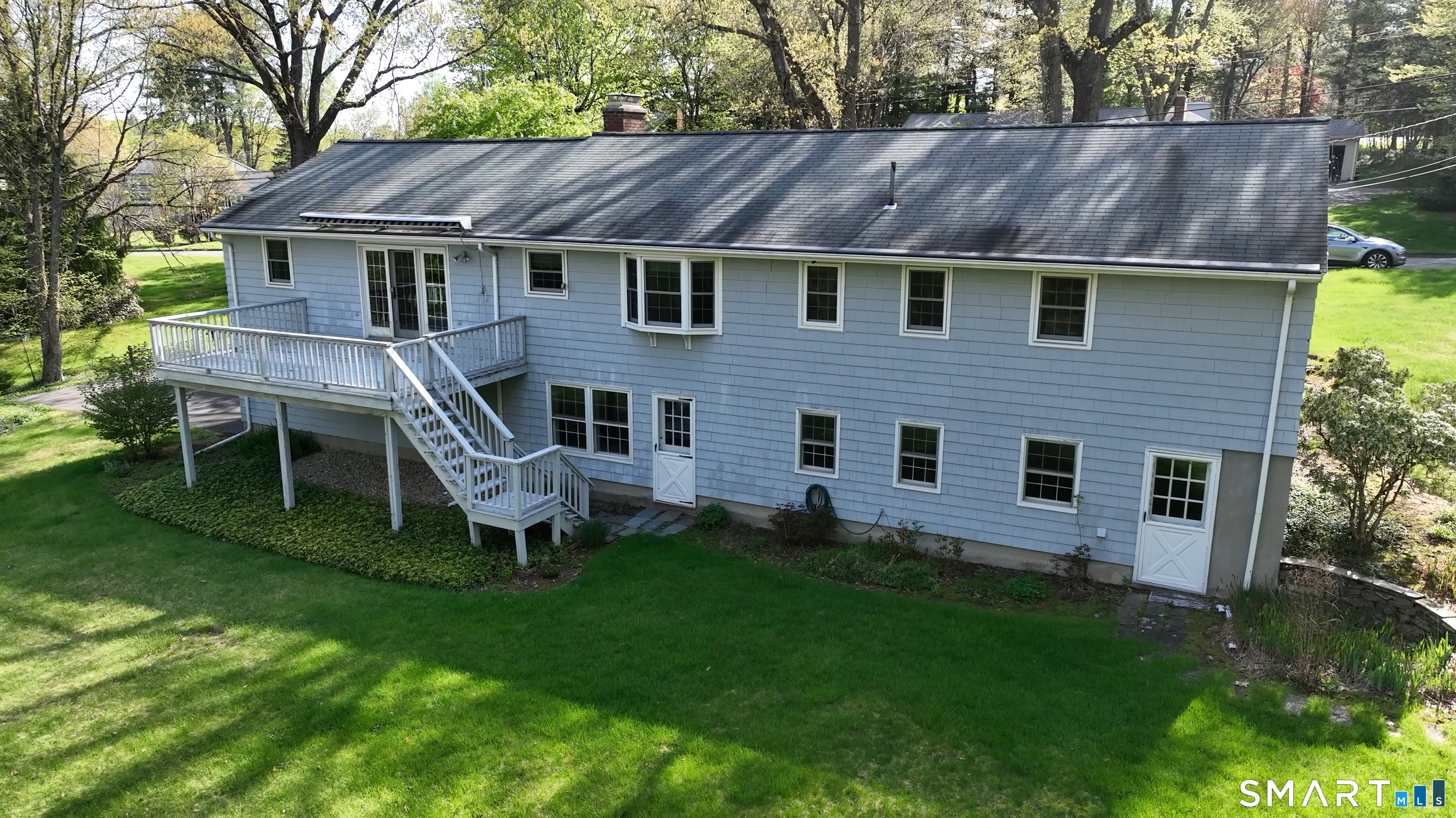 11 Hickory Lane