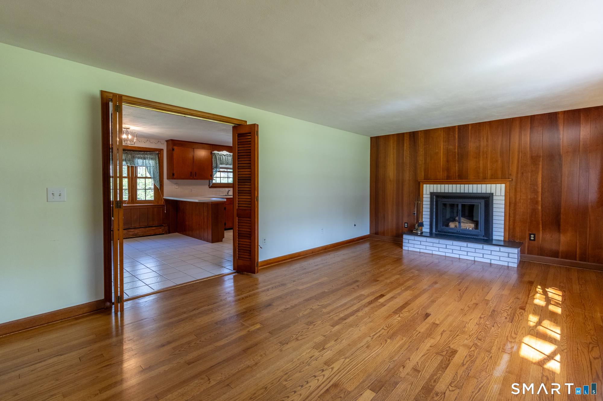 11 Hickory Lane