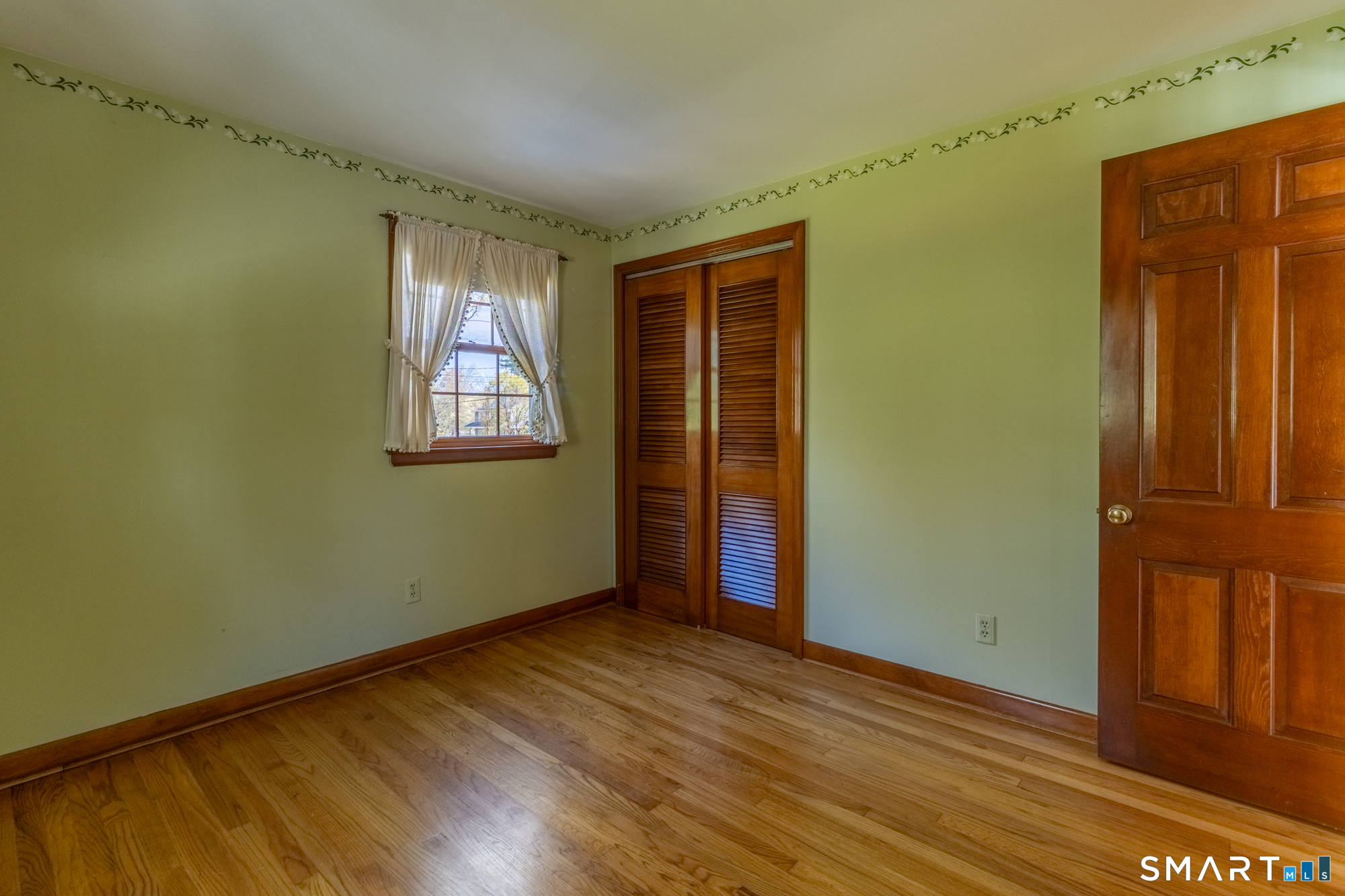 11 Hickory Lane