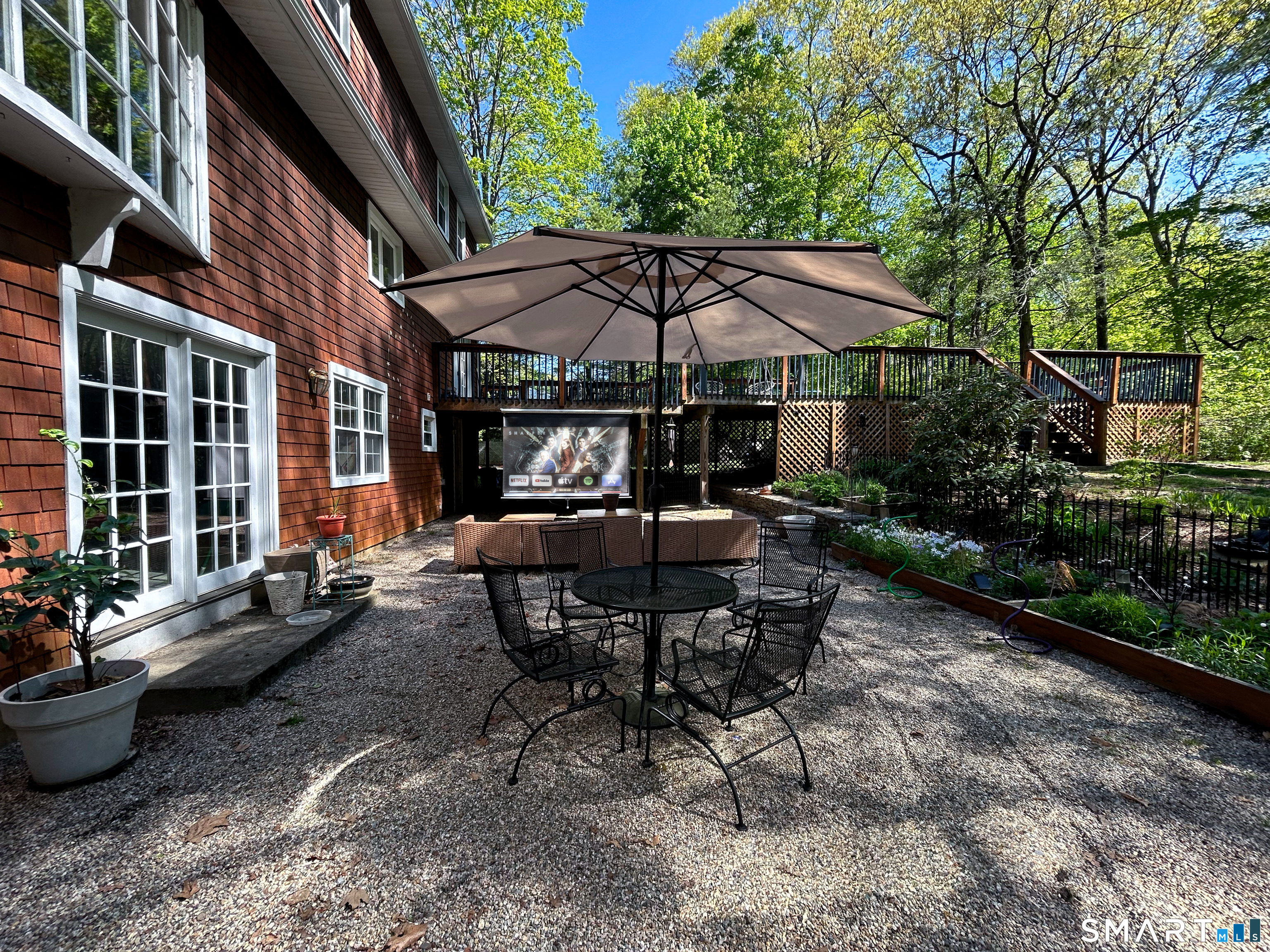 46 Henderson Drive