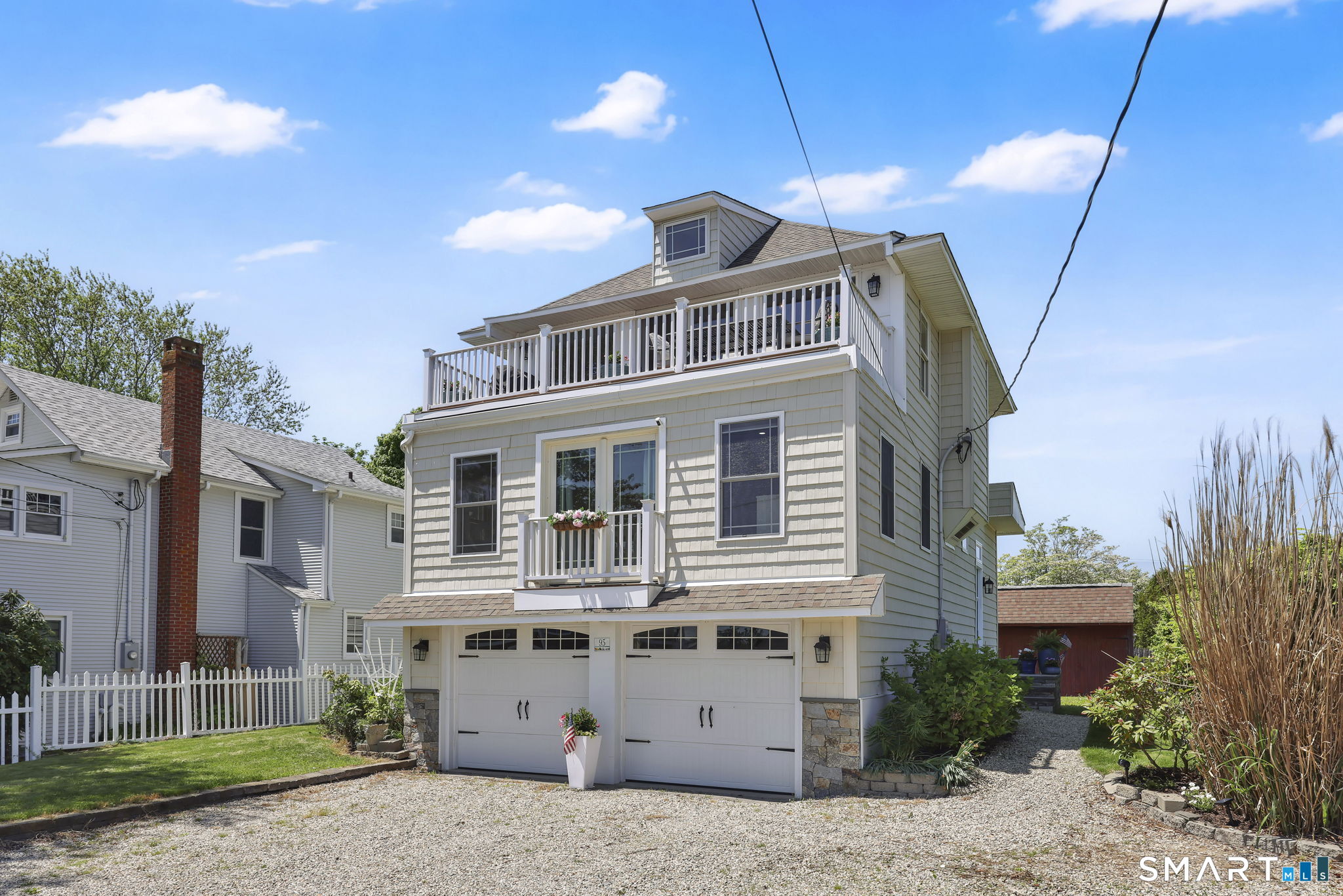 95 Middletown Avenue