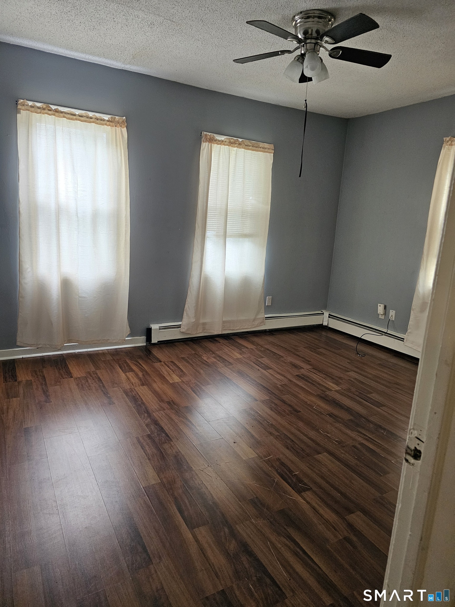 137 Pleasant Street