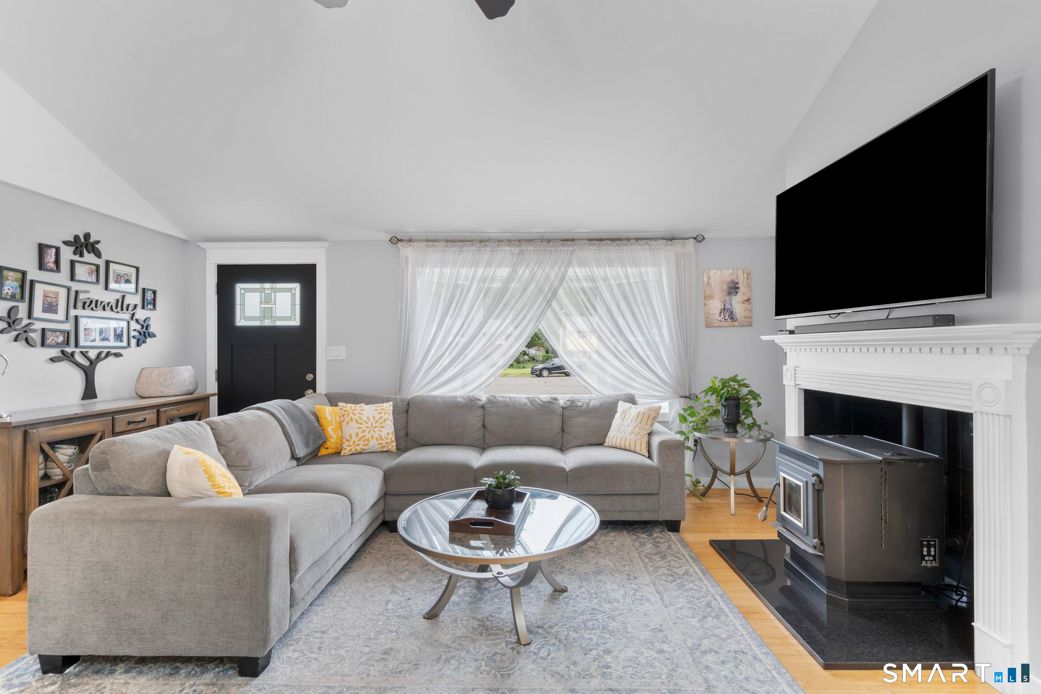 10 Riveredge Court