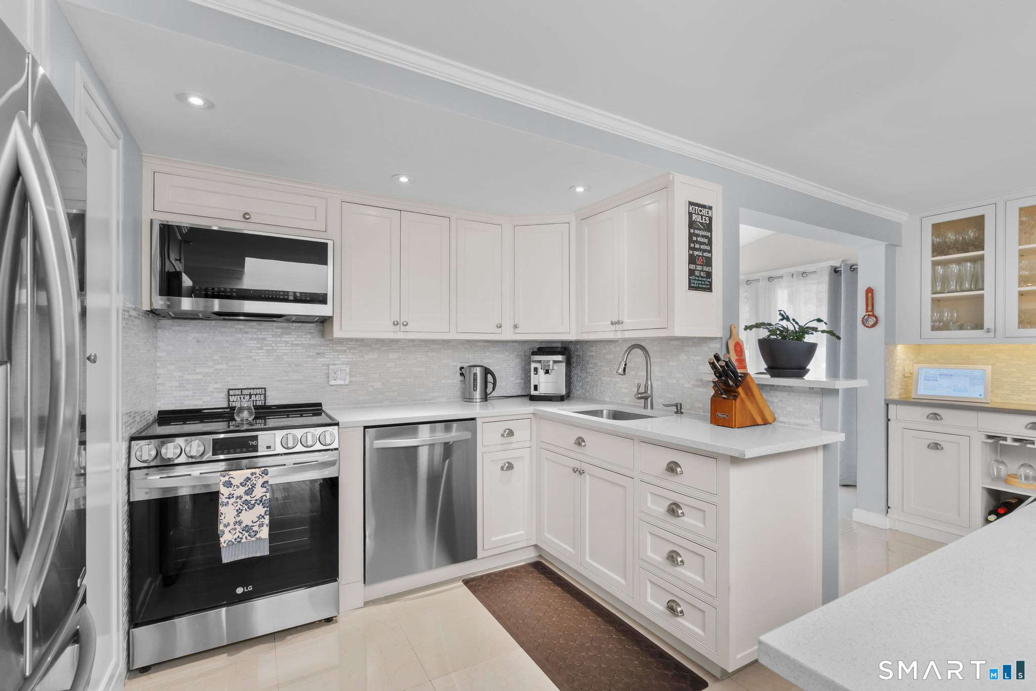 10 Riveredge Court