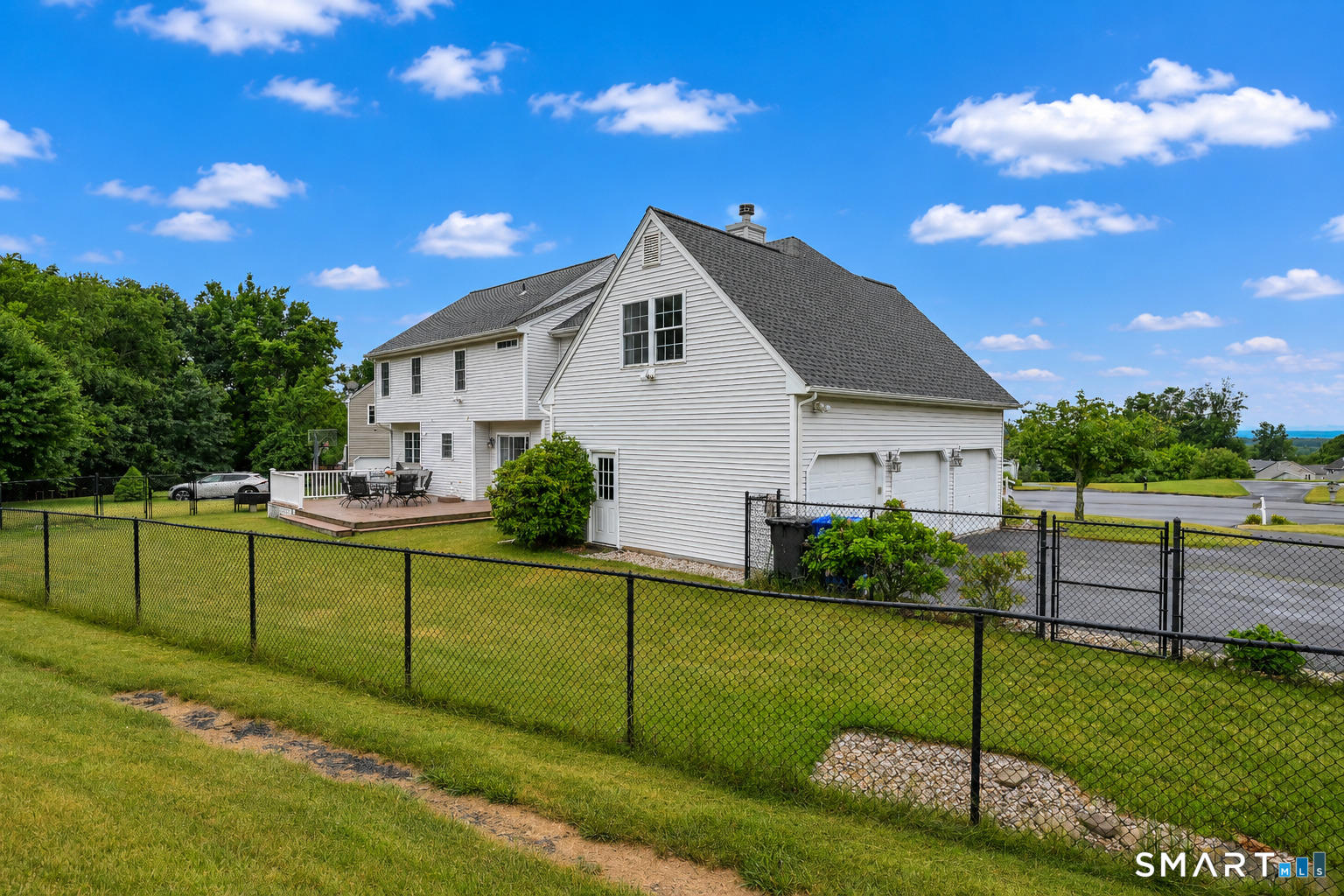 7 Rosa Court