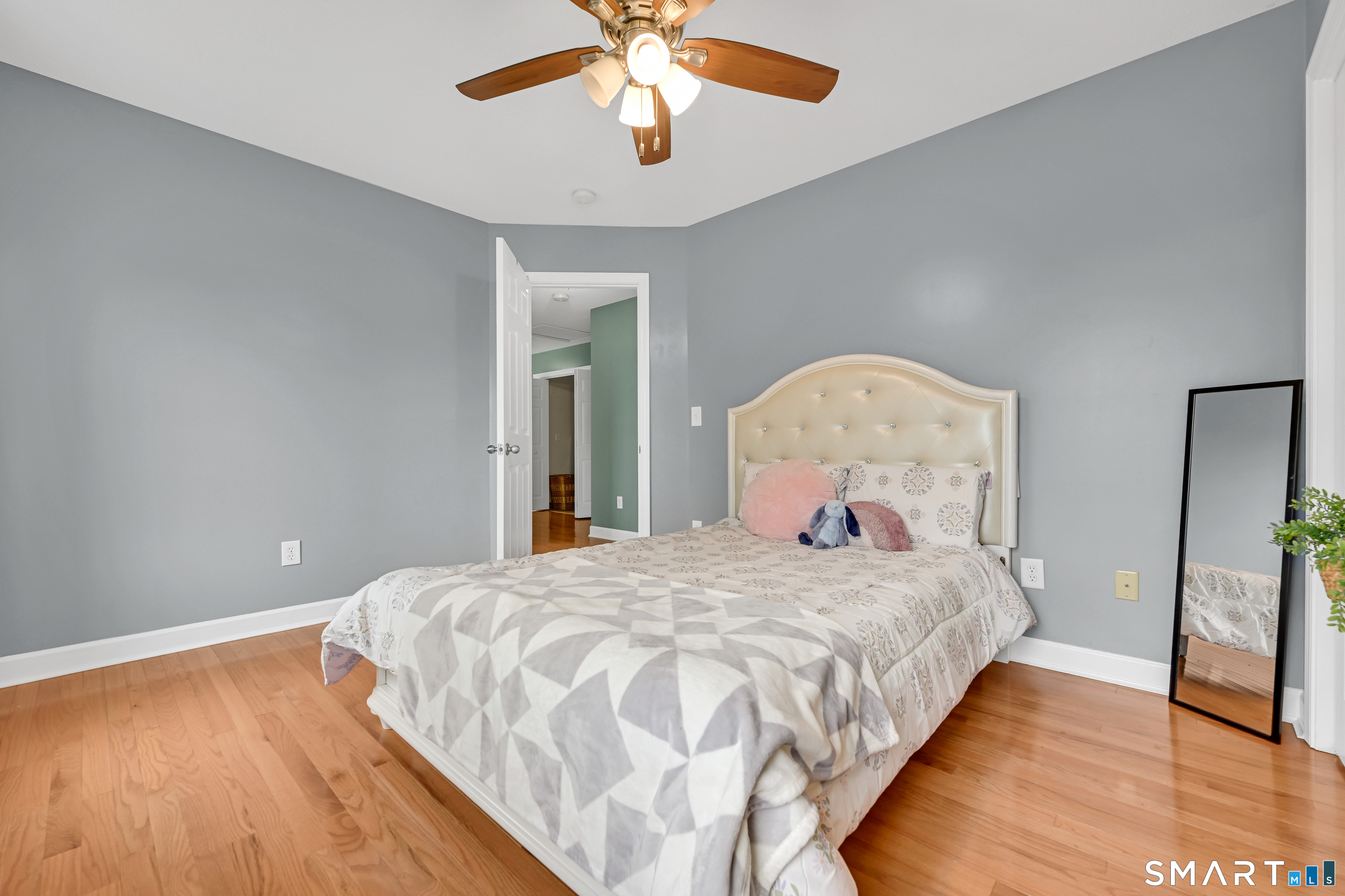7 Rosa Court