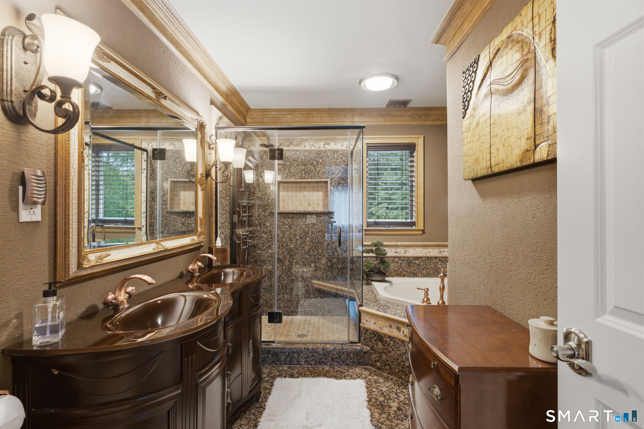 87 Tarragon Drive