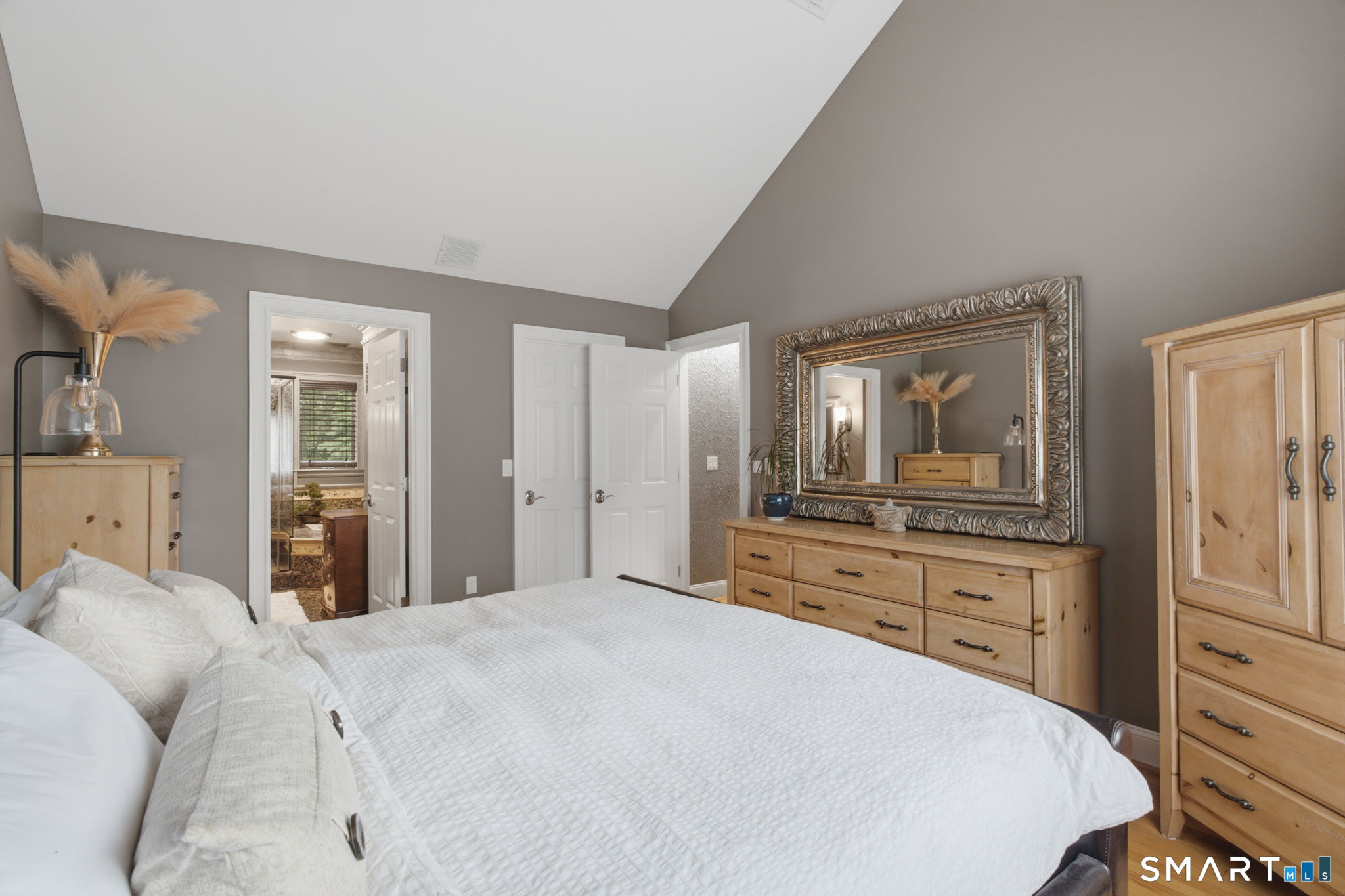 87 Tarragon Drive