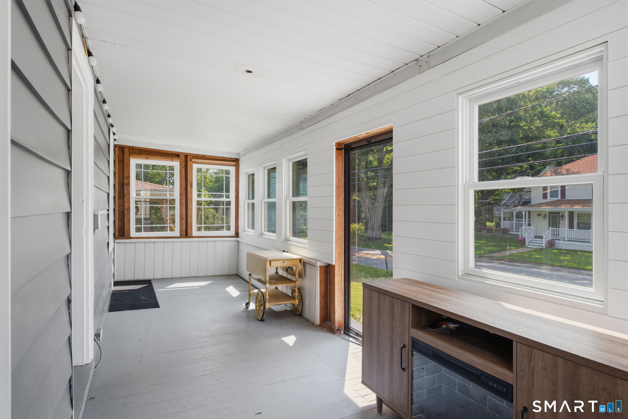 380 South Burnham Highway