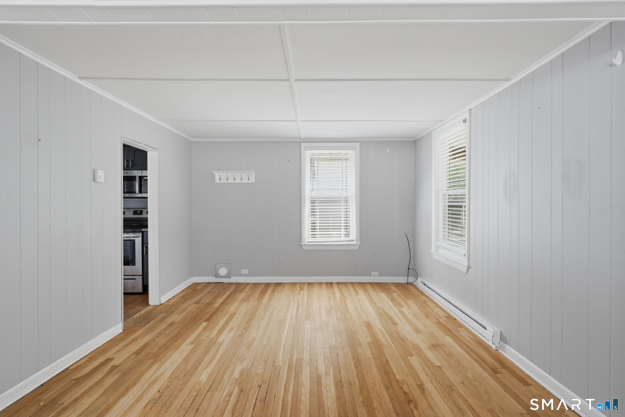 380 South Burnham Highway