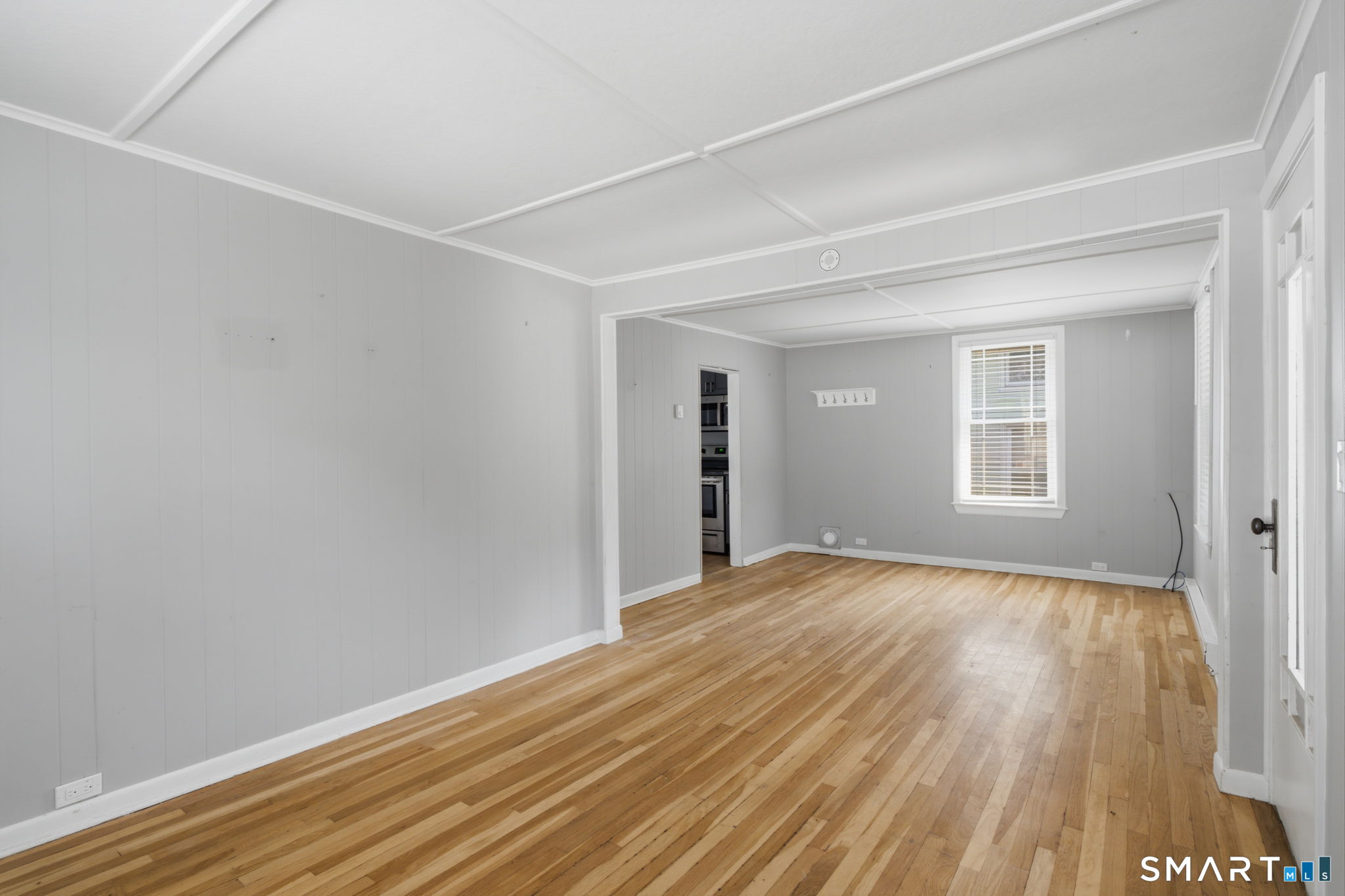380 South Burnham Highway