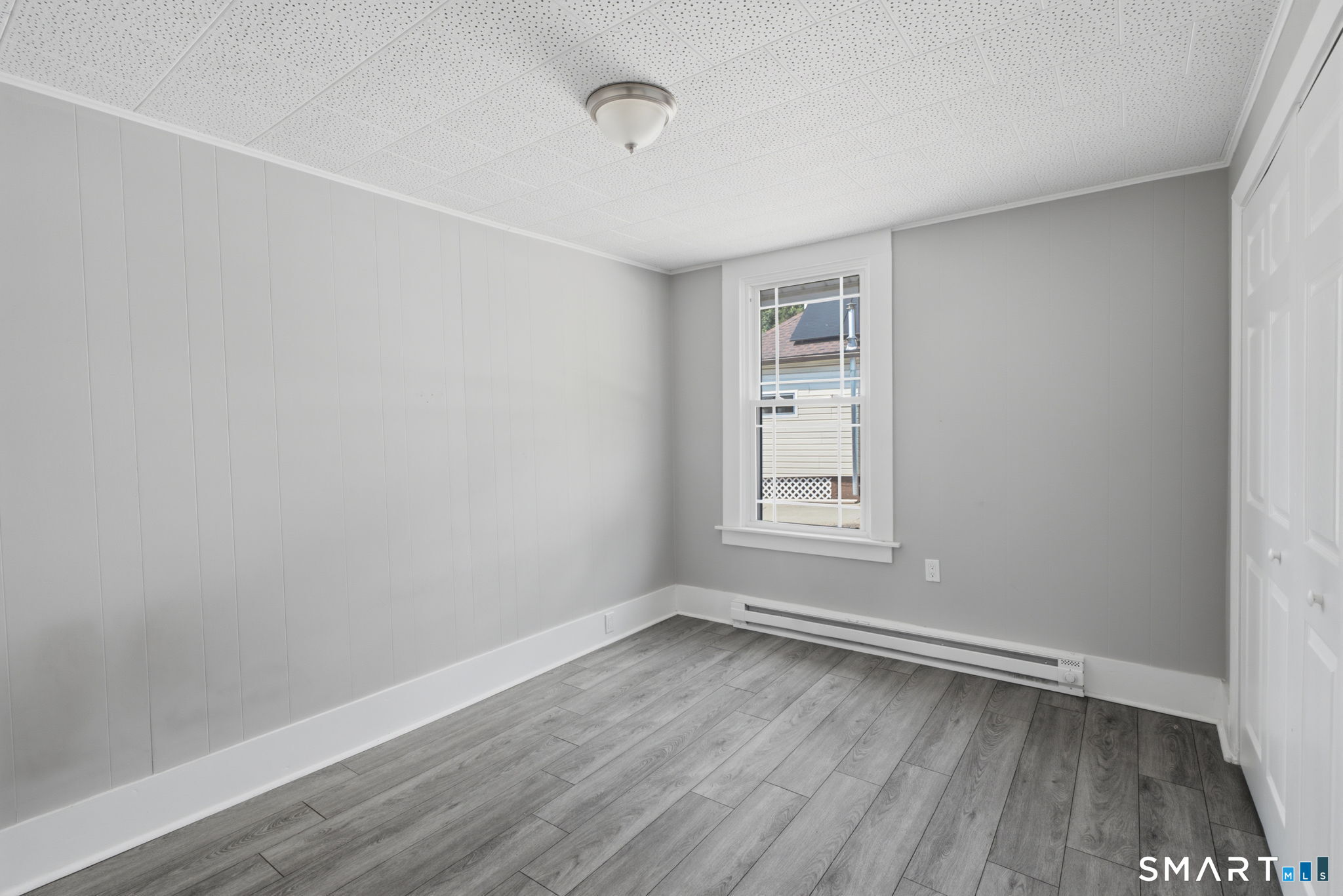 380 South Burnham Highway