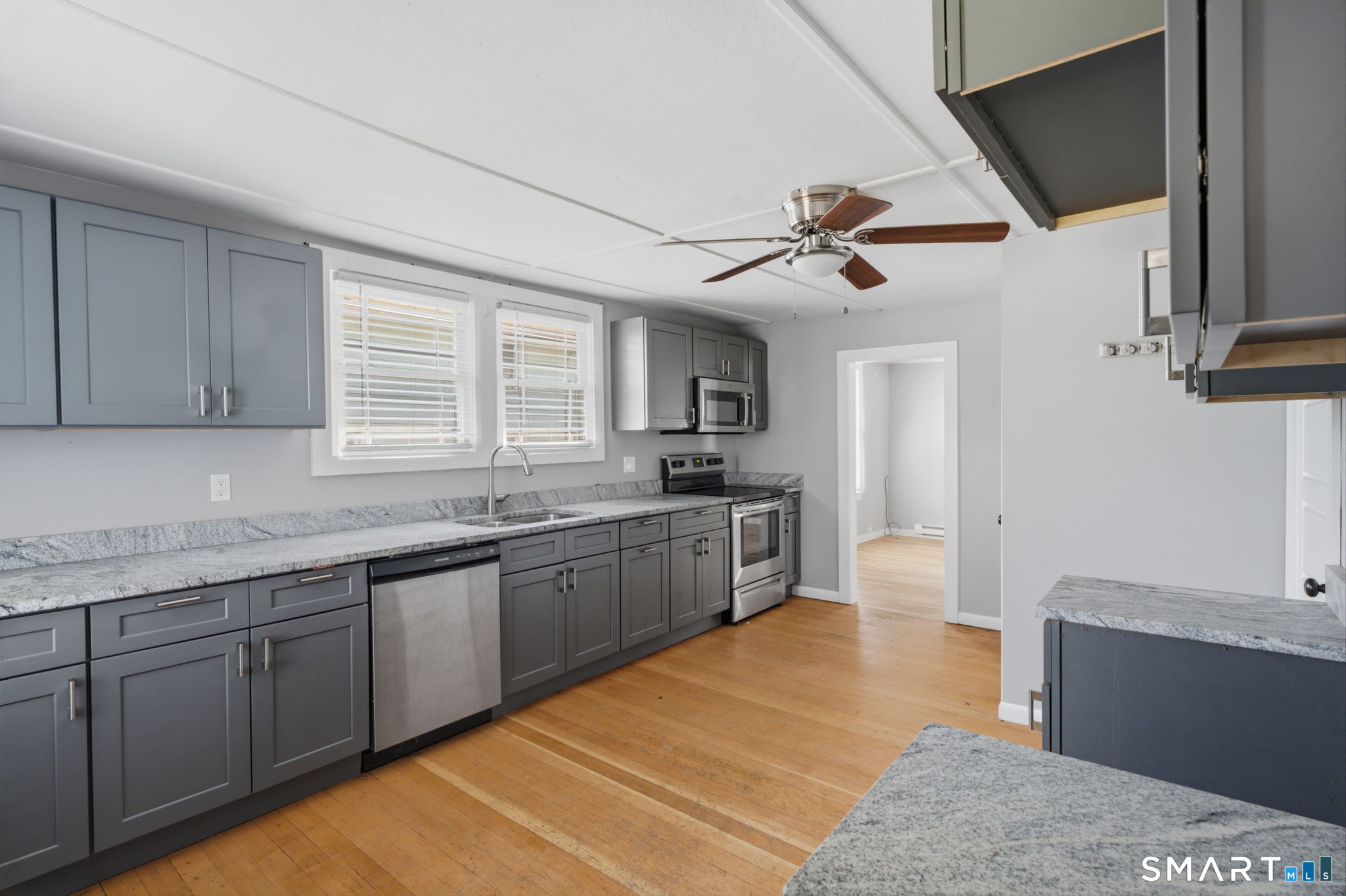 380 South Burnham Highway