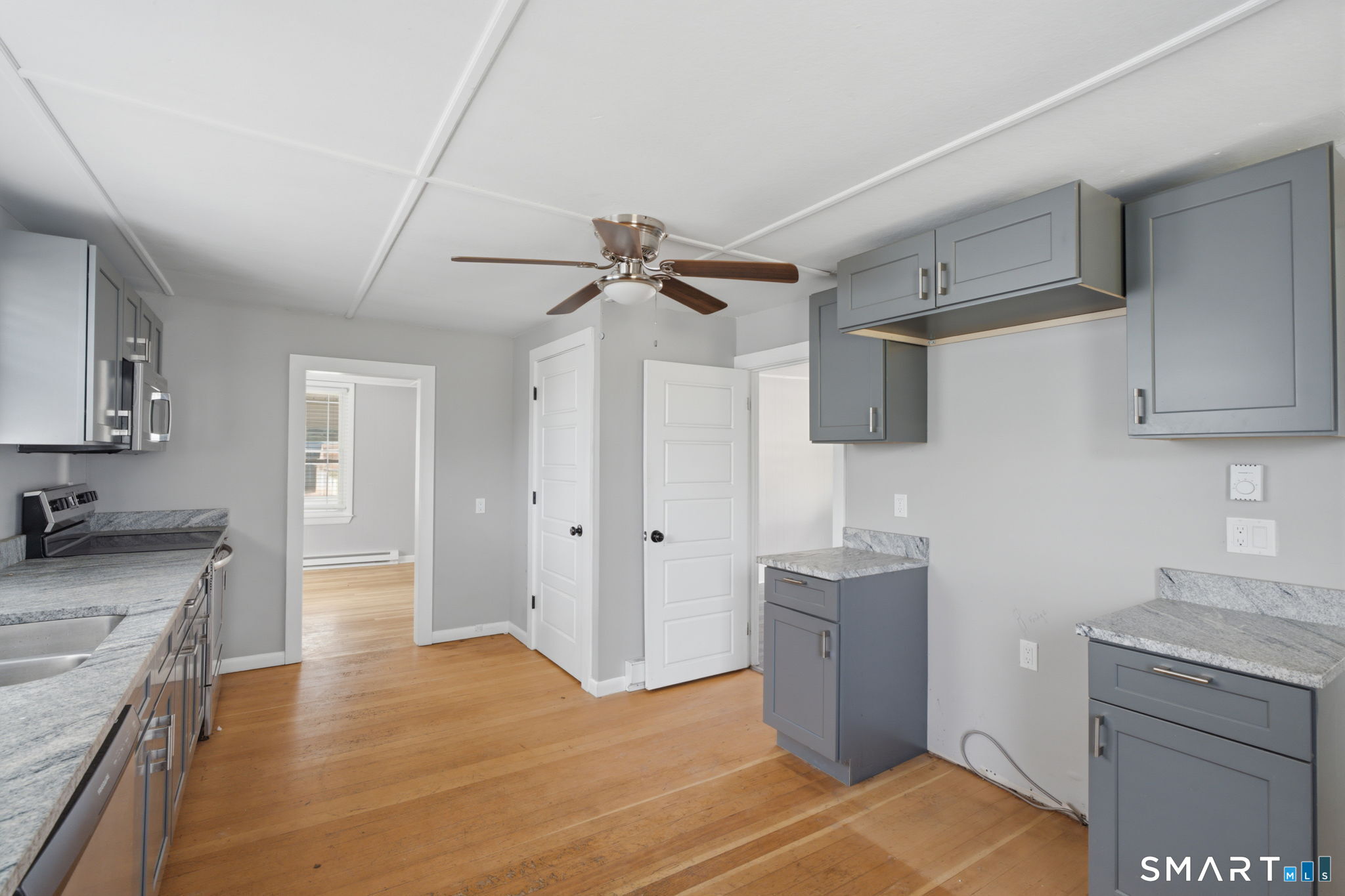 380 South Burnham Highway