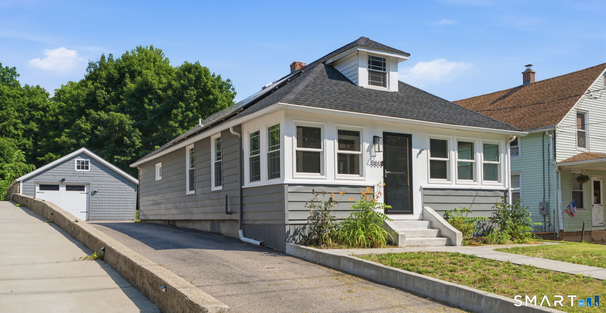 380 South Burnham Highway