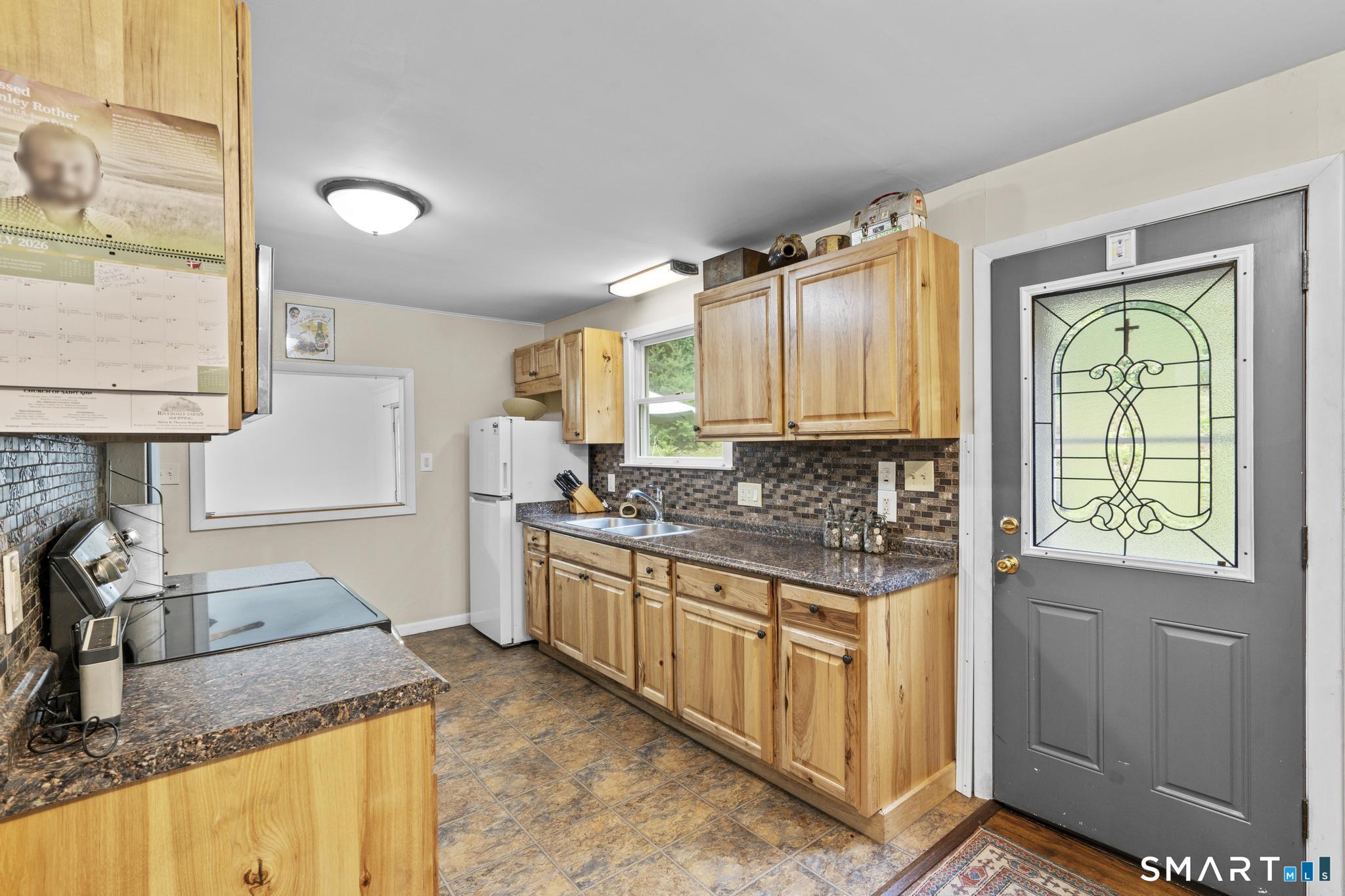 32 Fairview Avenue