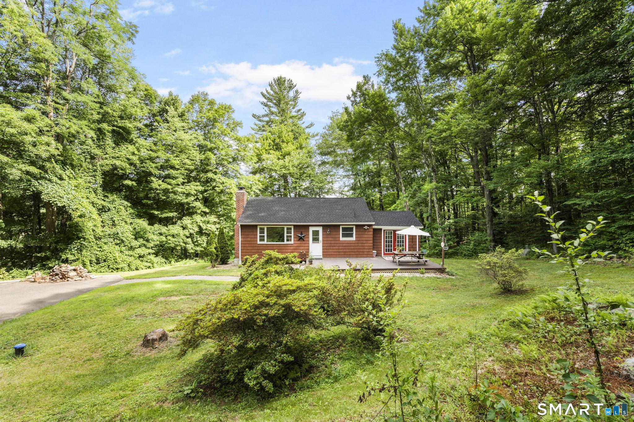 32 Fairview Avenue