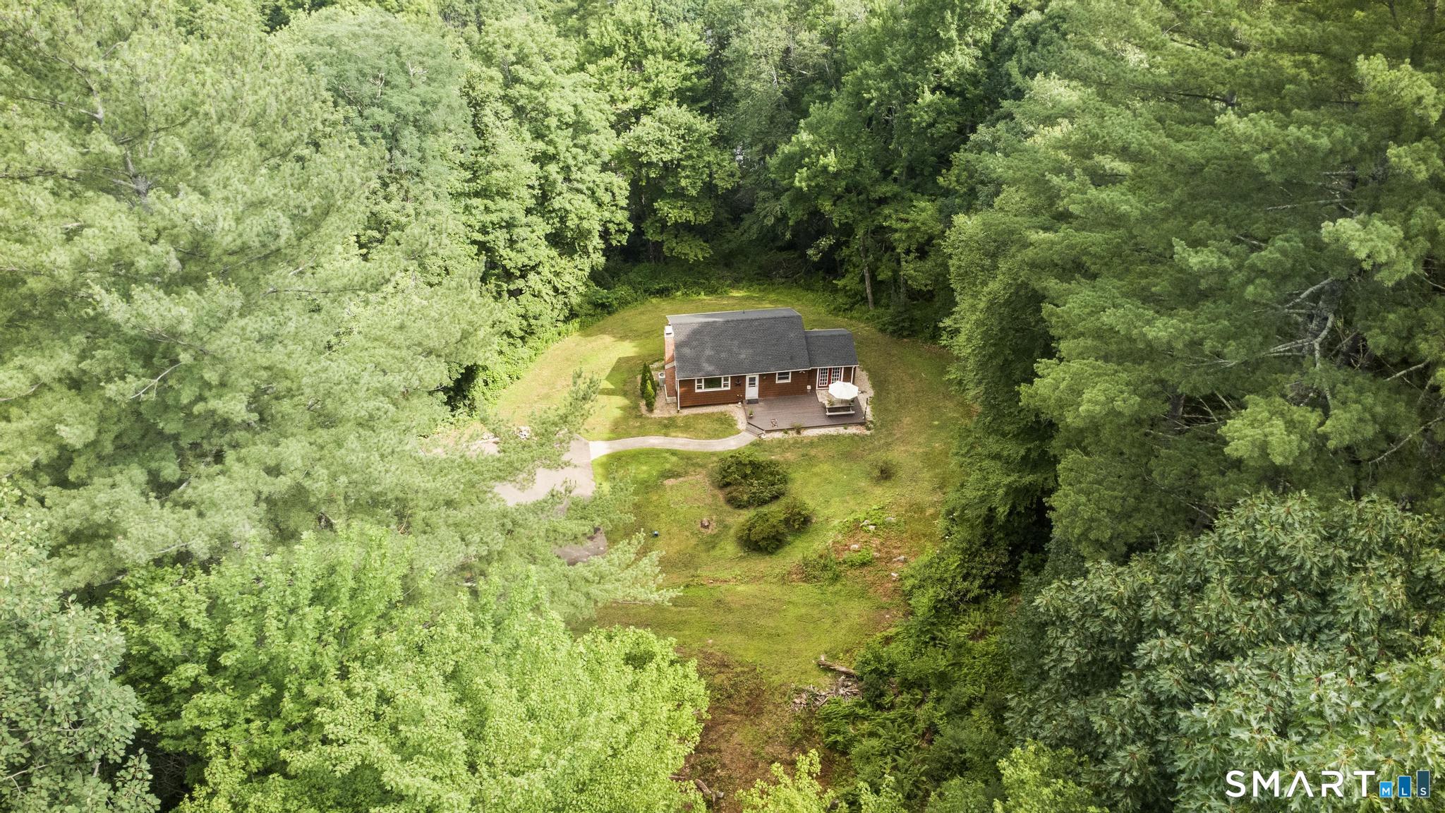 32 Fairview Avenue
