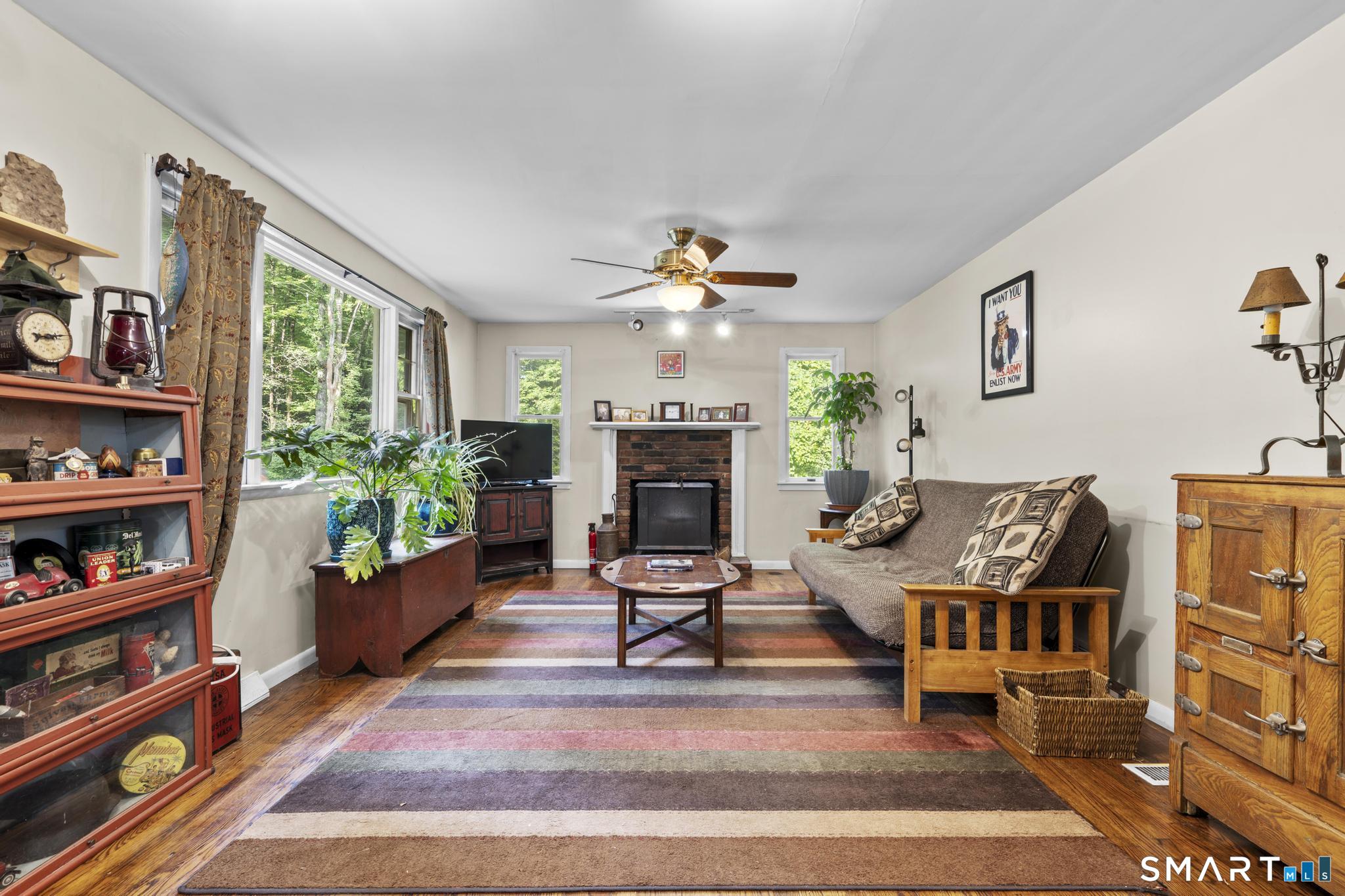 32 Fairview Avenue