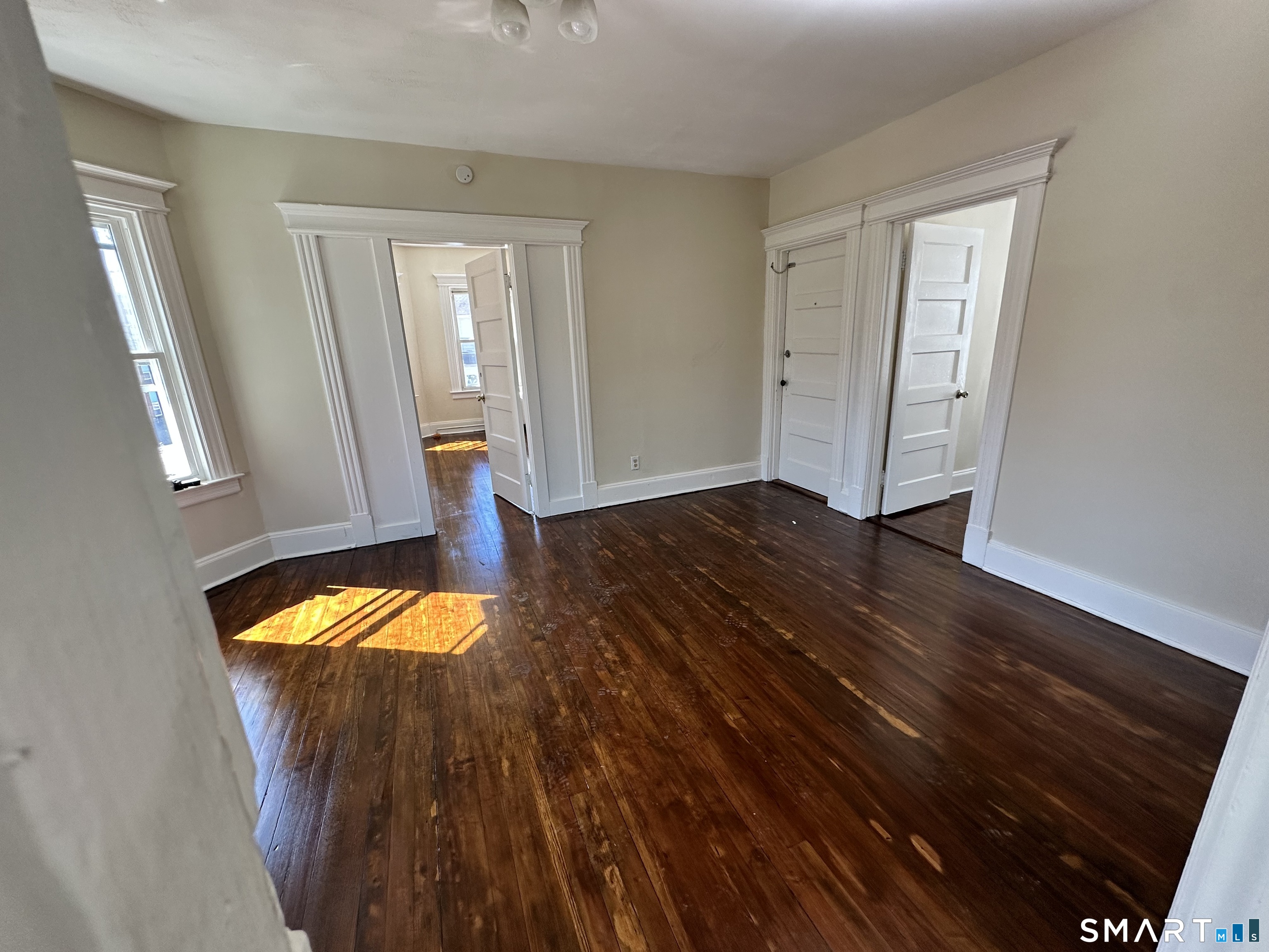 15-17 Beacon Street Unit: 2nd floor