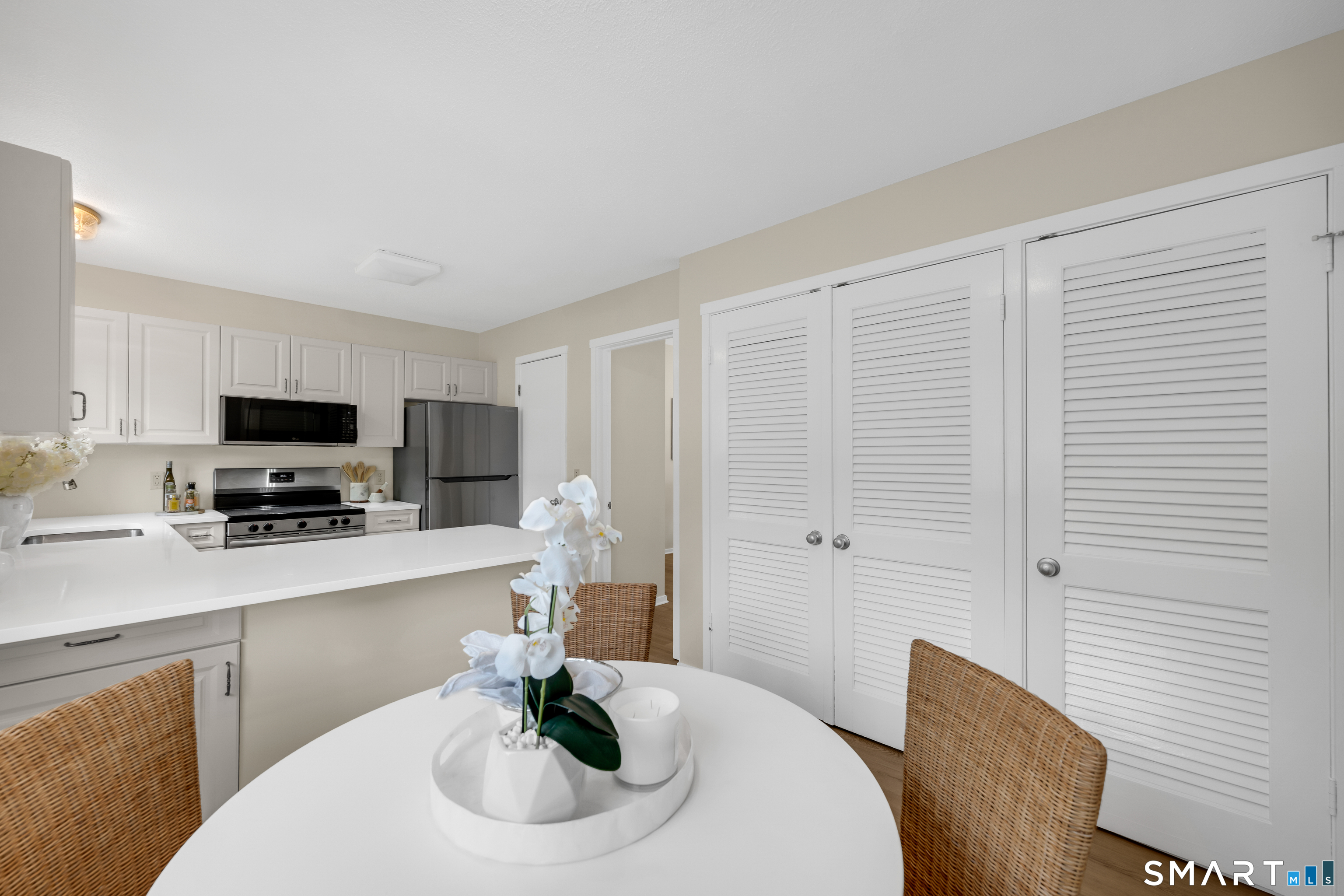 4 Carriage Drive Unit: 4
