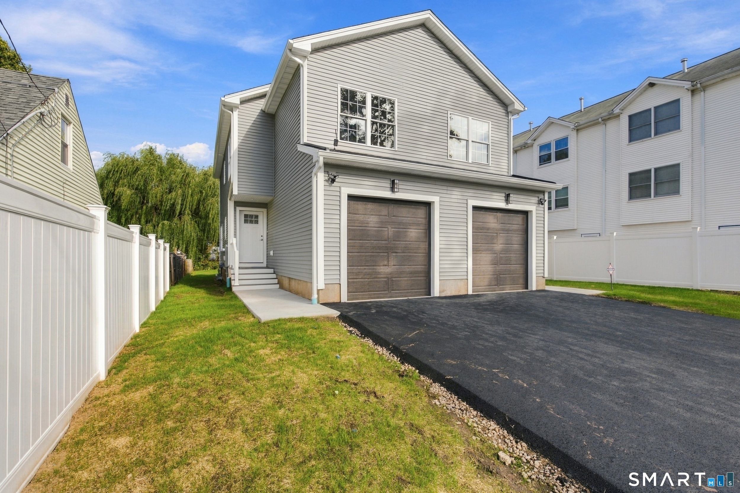 245 Lawlor Street