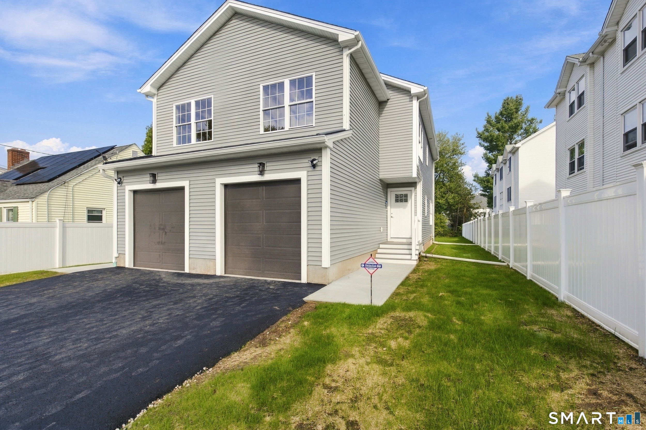 245 Lawlor Street