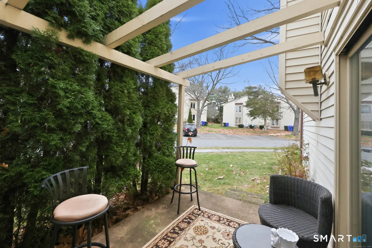 46 Little Oak Lane Unit: 46