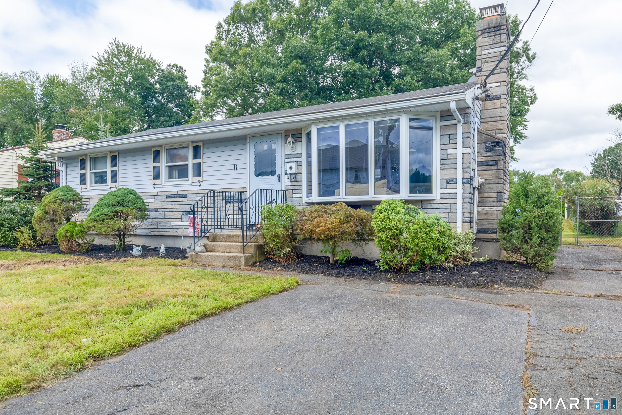 11 Brace Avenue