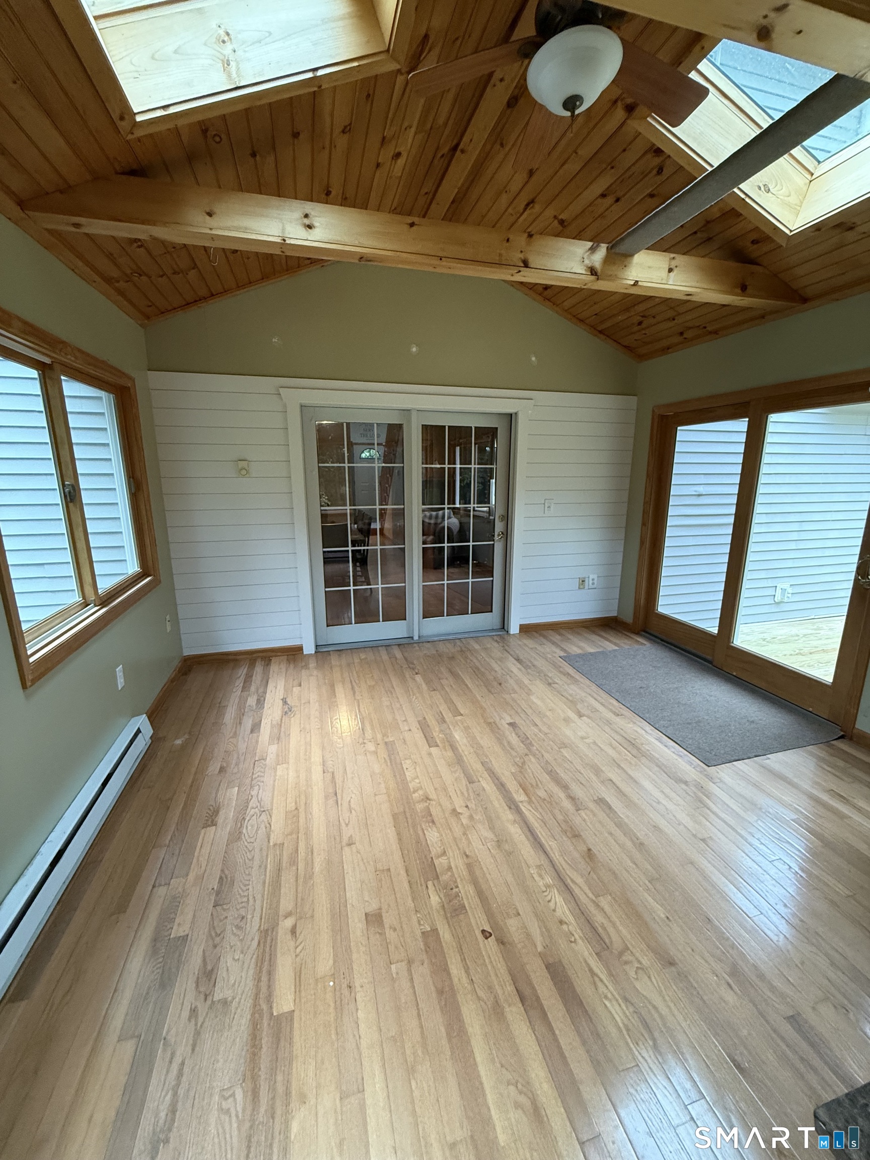 30 Holley Lane