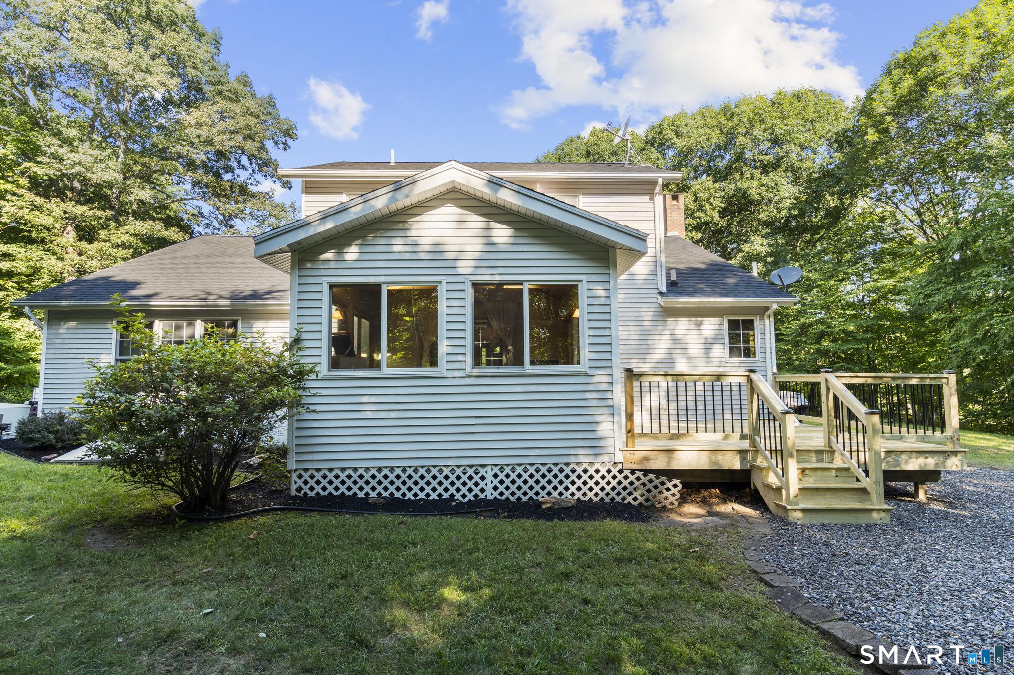 30 Holley Lane