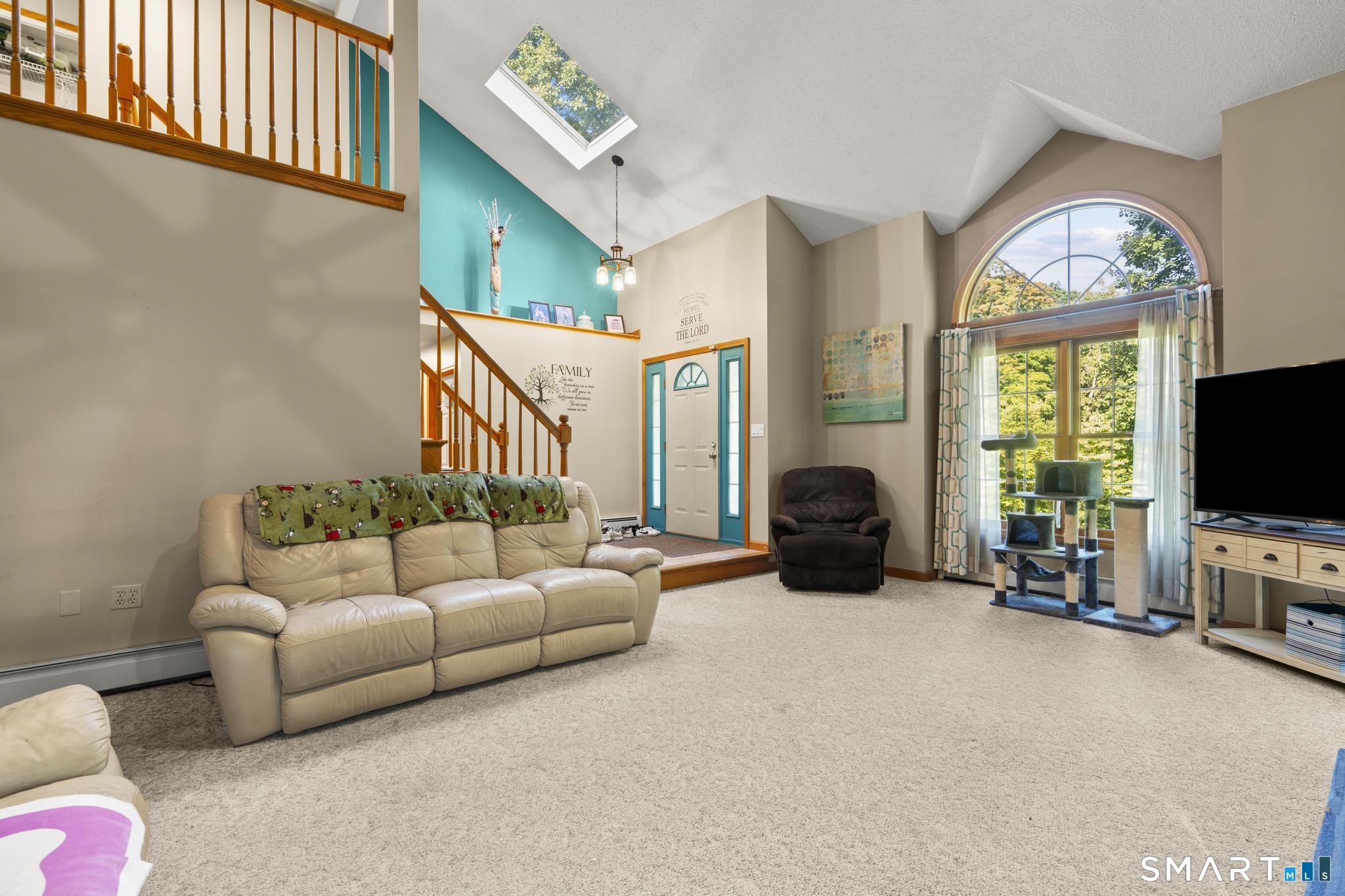 30 Holley Lane